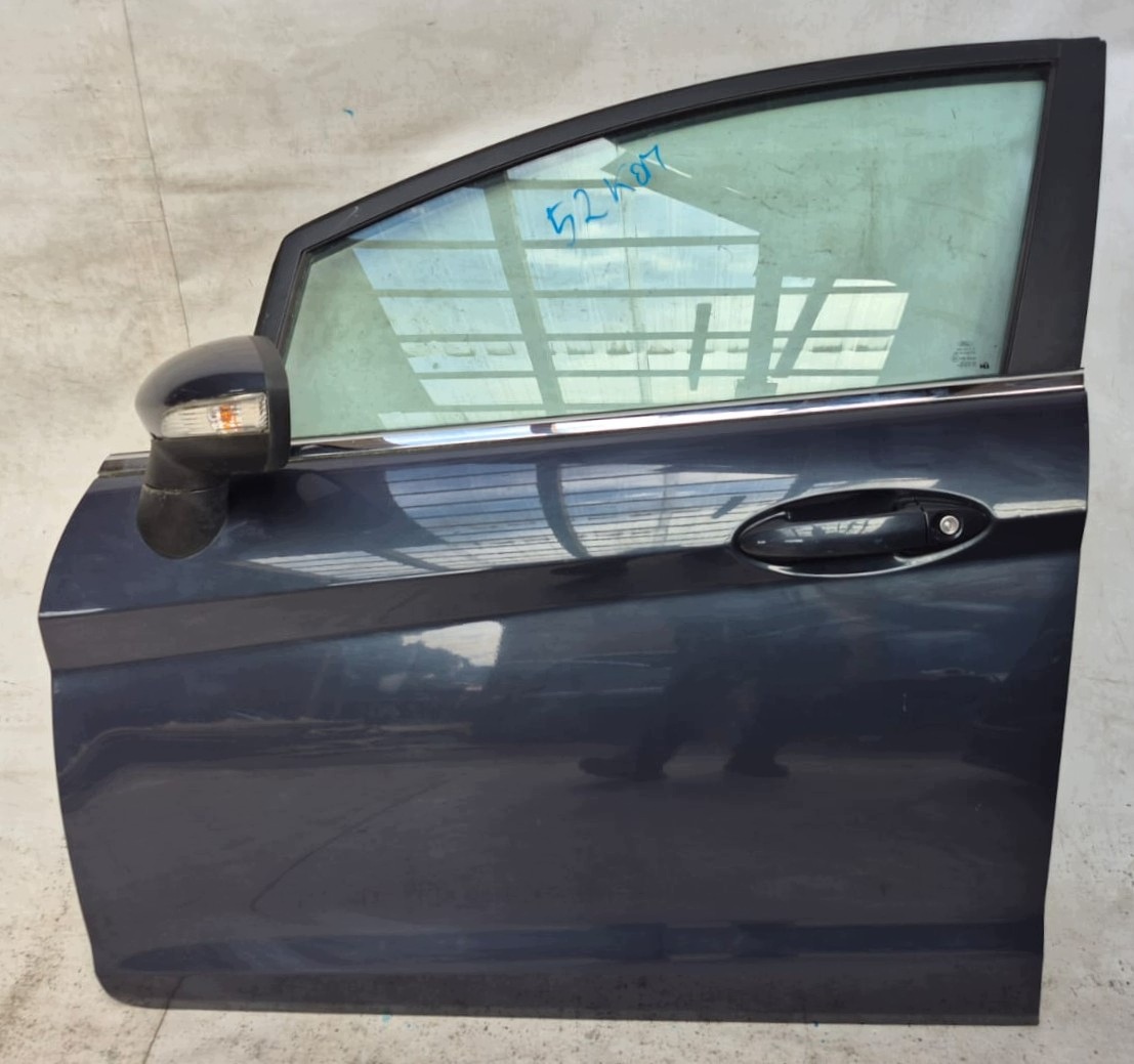 FORD FIESTA MK7 08- door left front front complete
