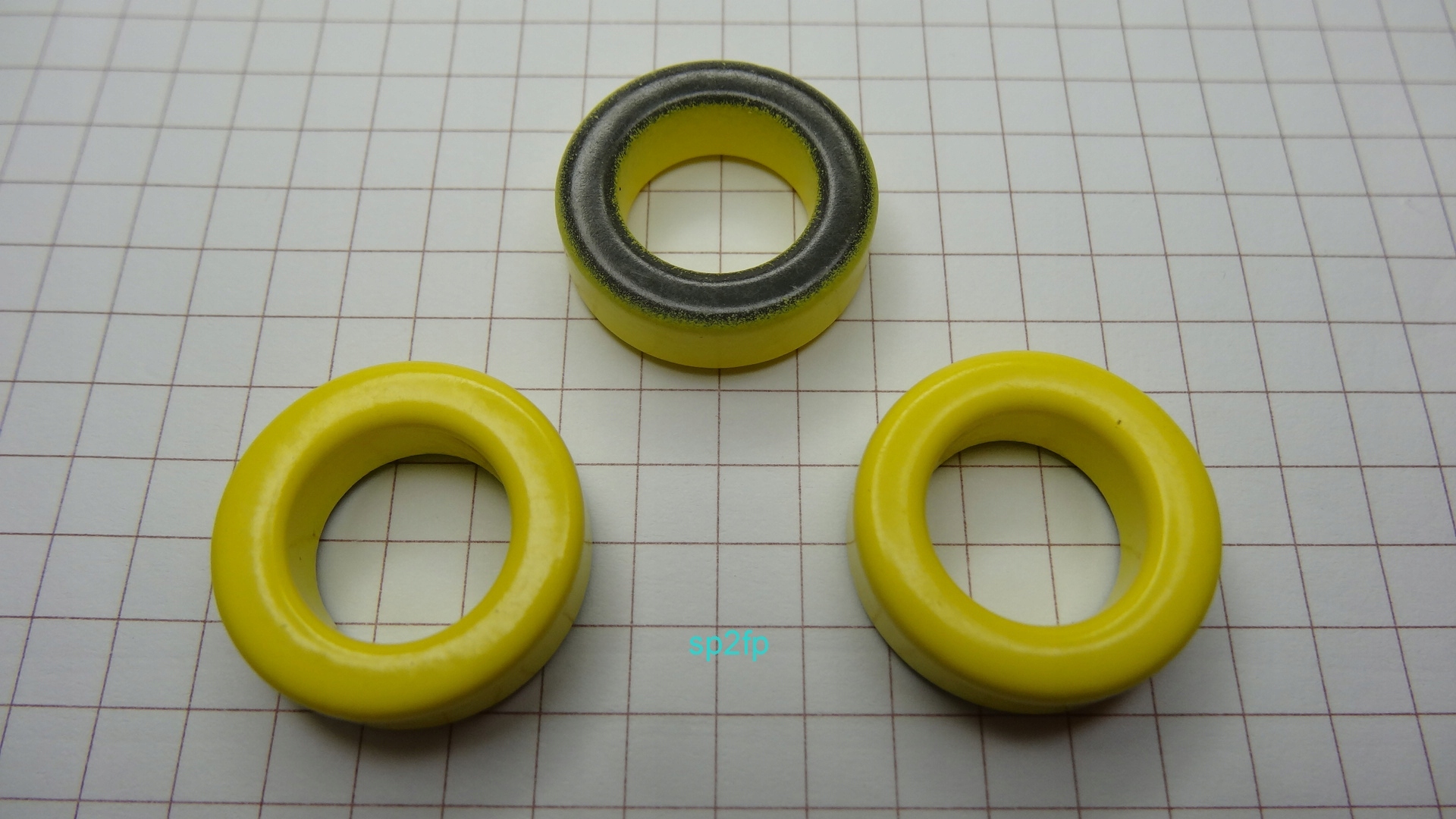 

Rdzeń Amidon T130-6