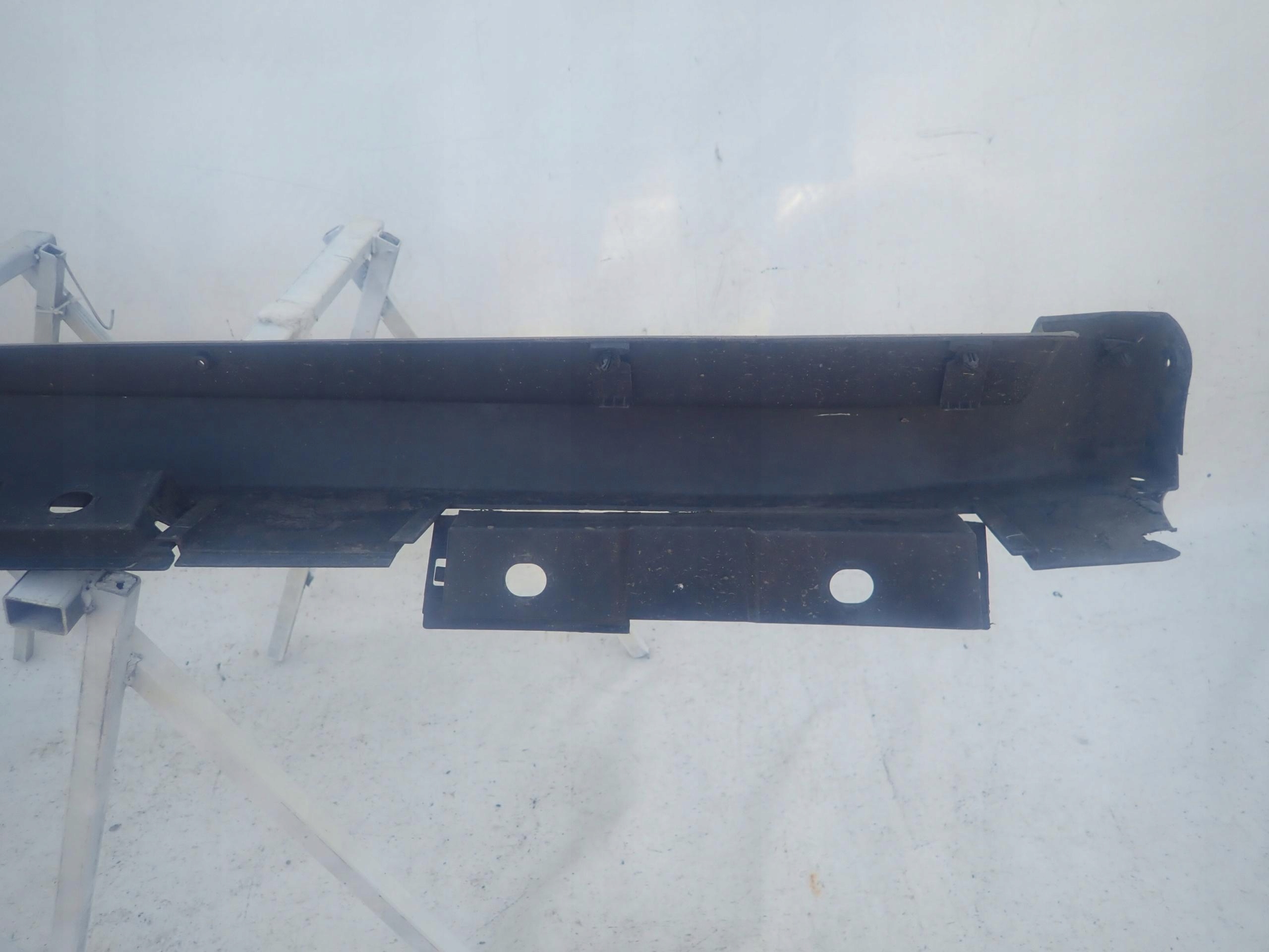 TOYOTA AVENSIS III T27 08-15 threshold left moulding