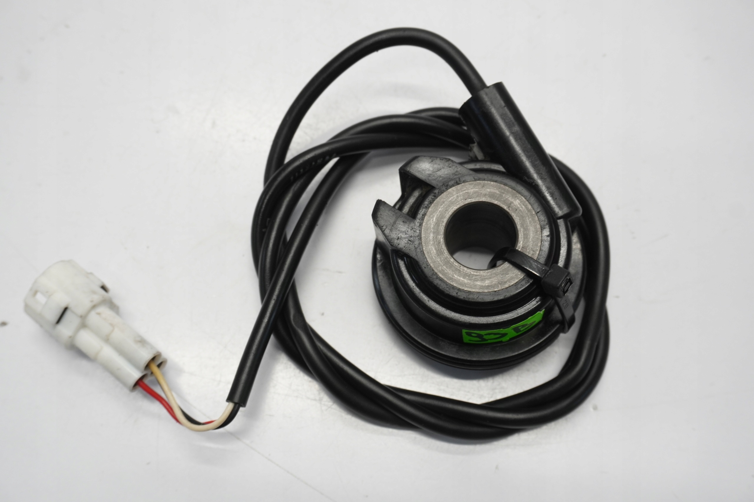 YAMAHA FZS FAZER 600 02-03 ŚLIMAK PRĘDKOŚCIOMIERZ