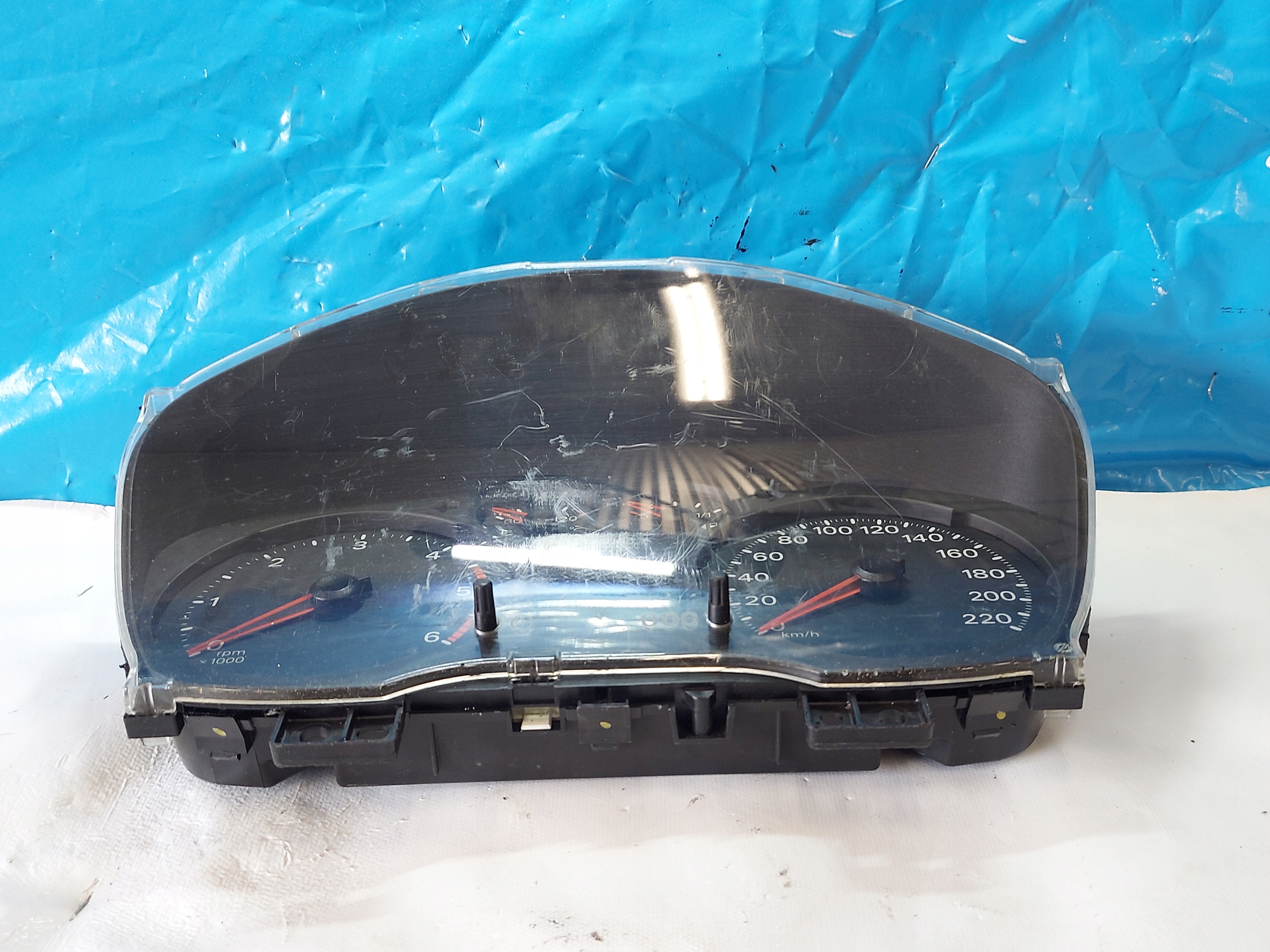 dials clock FORD TRANSIT 2.4 D 8C1T10849