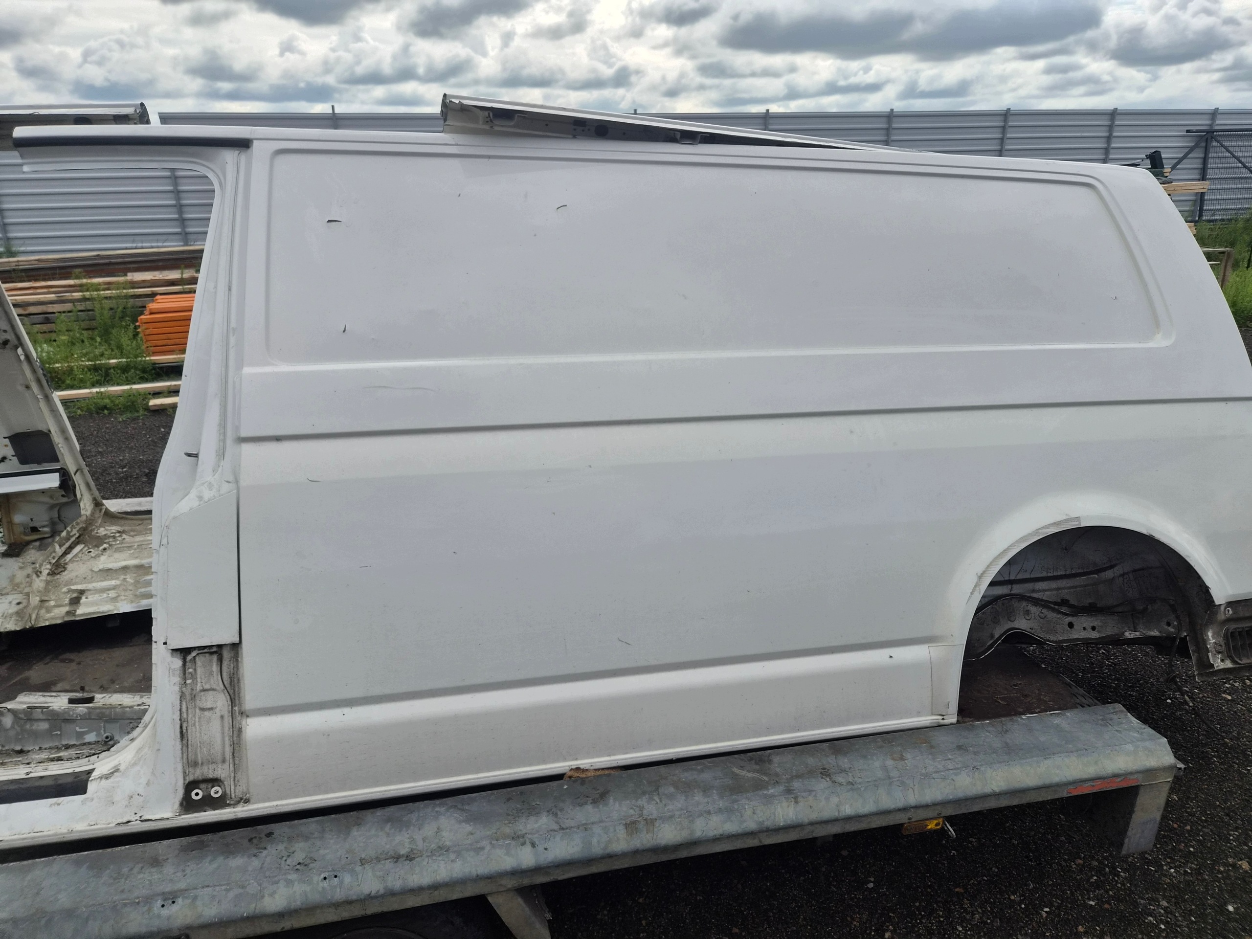 Bok Longeron Gauche Arrière Aile Long long VW T6
