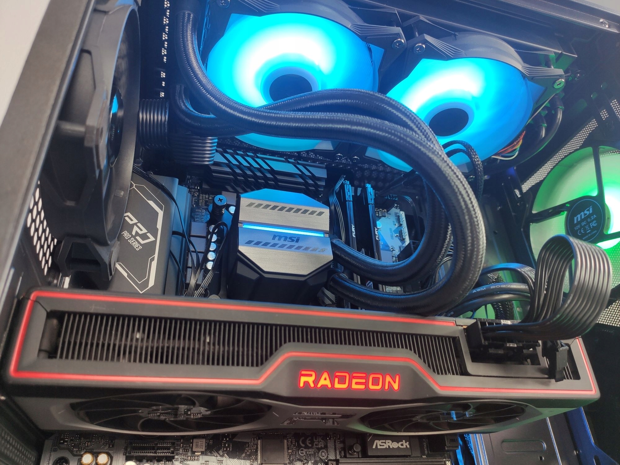 Komputer ZAR-KOM MOCARZ i7-13700KF 6700XT 32GB RAM 1TB CHŁODZENIE CIECZĄ Marka inna