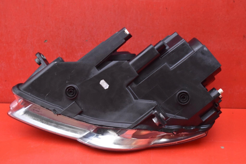 REFLEKTOR right light front lens EU 3C0941006M VW PASSAT B6 05-10