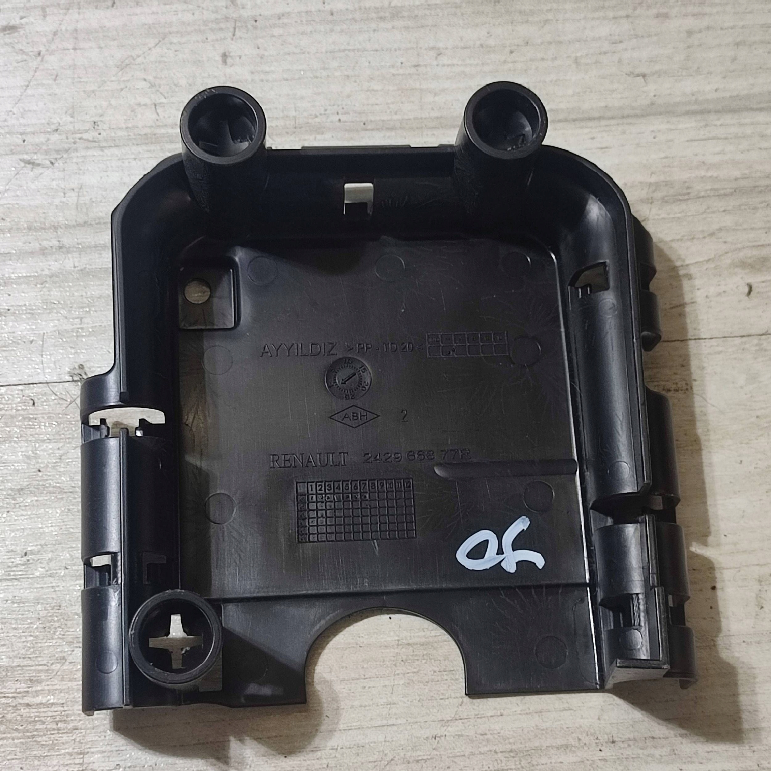 Blende Abdeckung sensora Dacia Jogger 242966877R