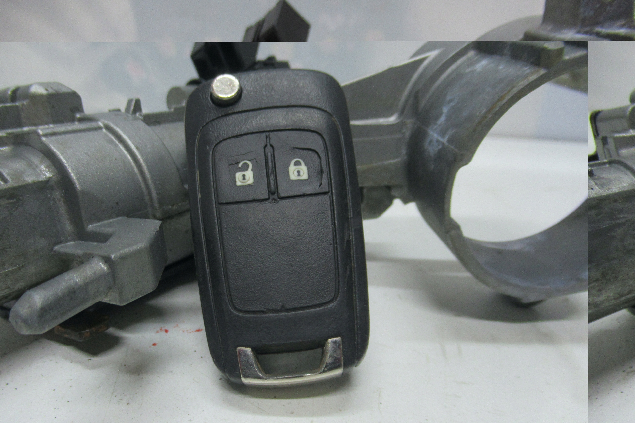 ASTRA J IV 1.6 CDTI Accensione + chiave 4121694