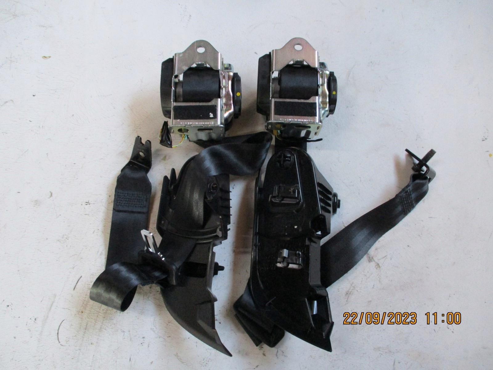 Gurten Spanner VOLVO XC40 links