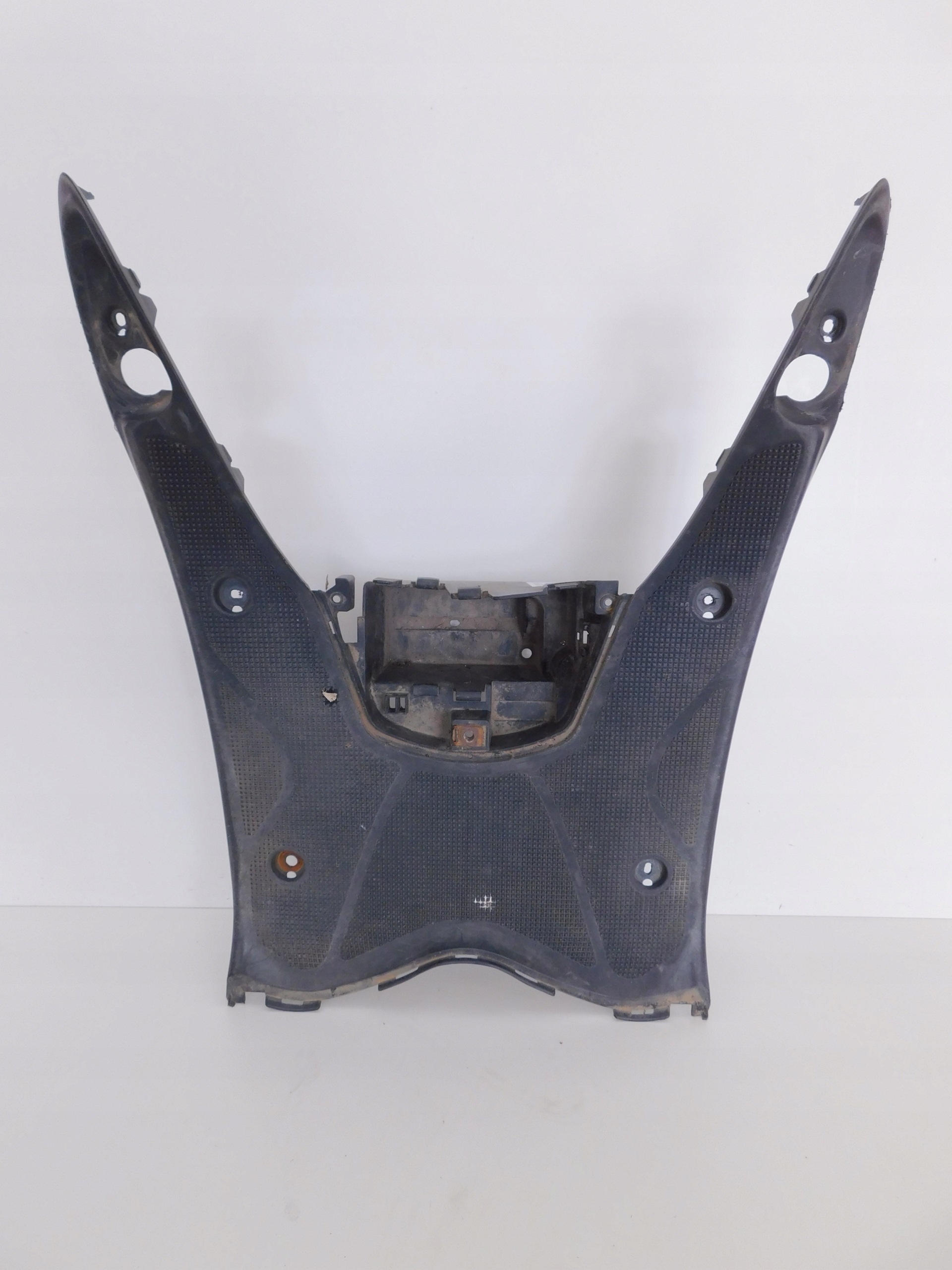 YAMAHA NEOS 50 4T 7-18 підлогова площадка M1