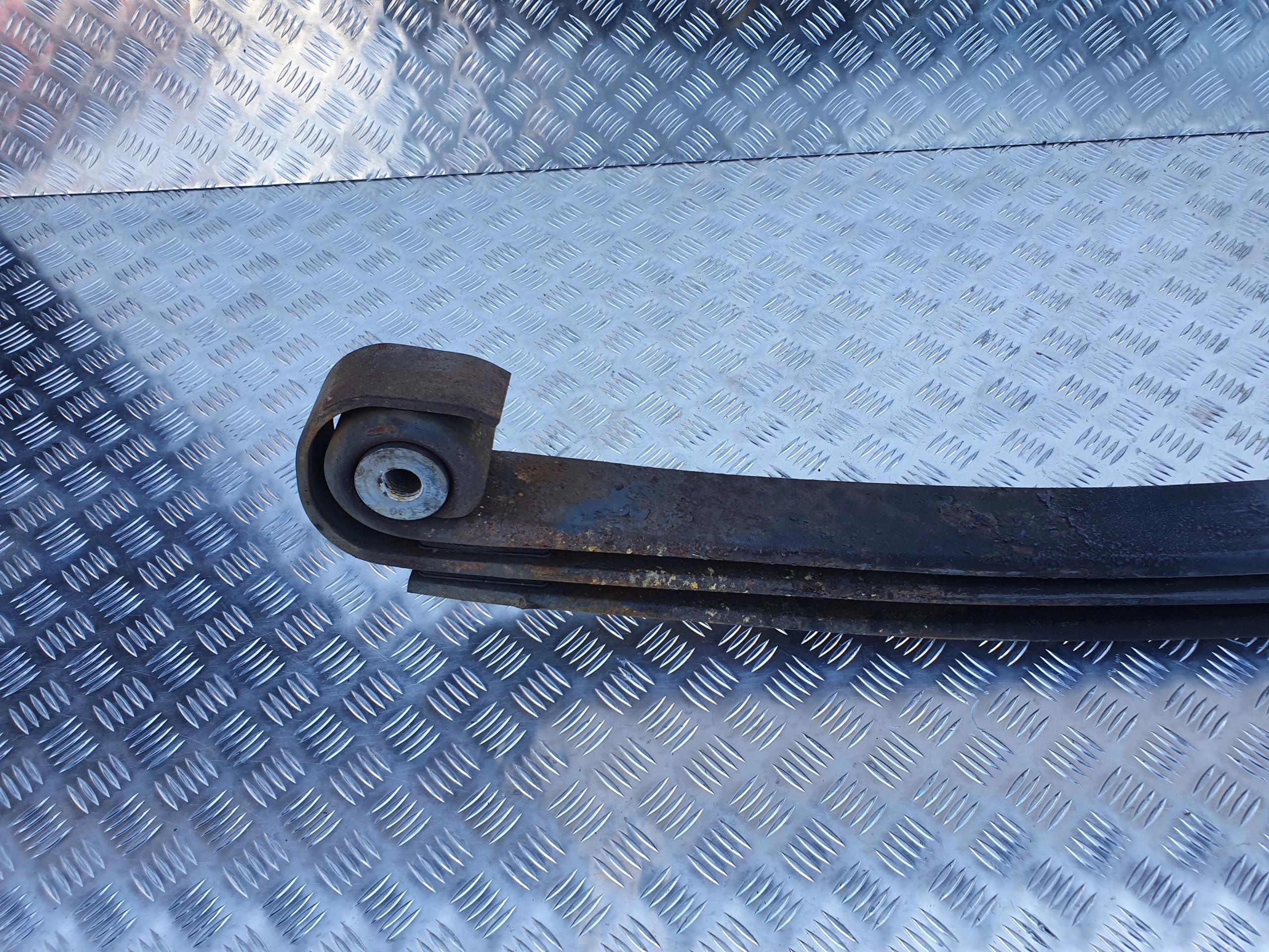 RESOR PRZEDNI 3 LAGOWY DAF XF 106 Version European