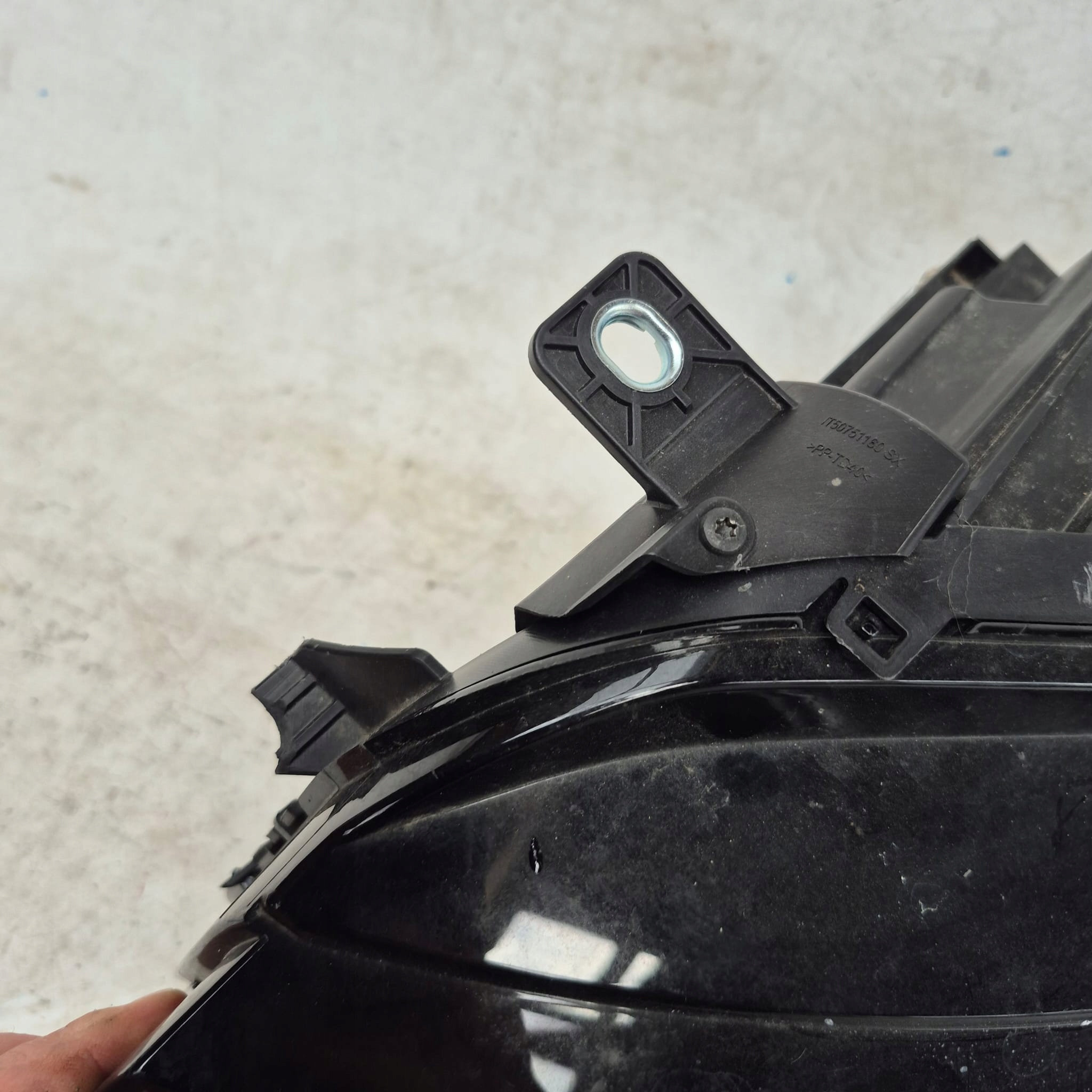 FIAT 500E 20- light left front front 00521400360