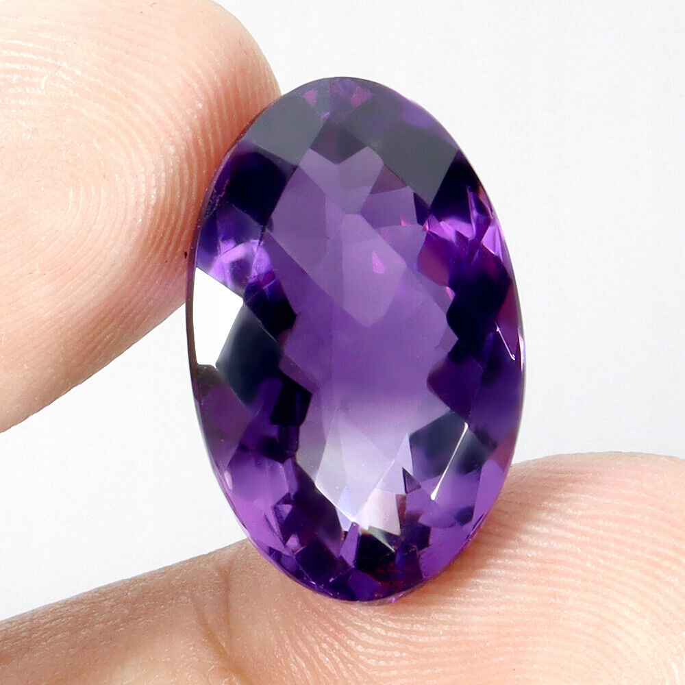 Ametyst přírodní kámen Vvs 17.99ct