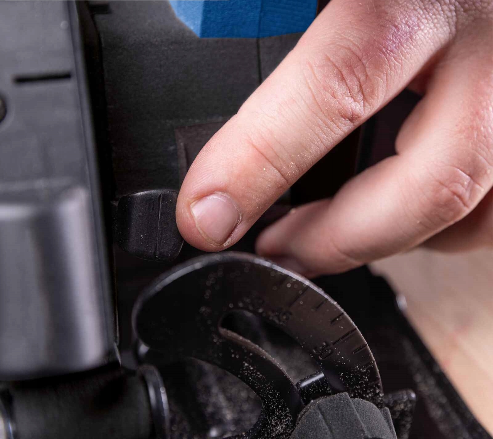 Akumulatorowa ręczna piła tarczowa C-HCS165-X Scheppach Marka Scheppach