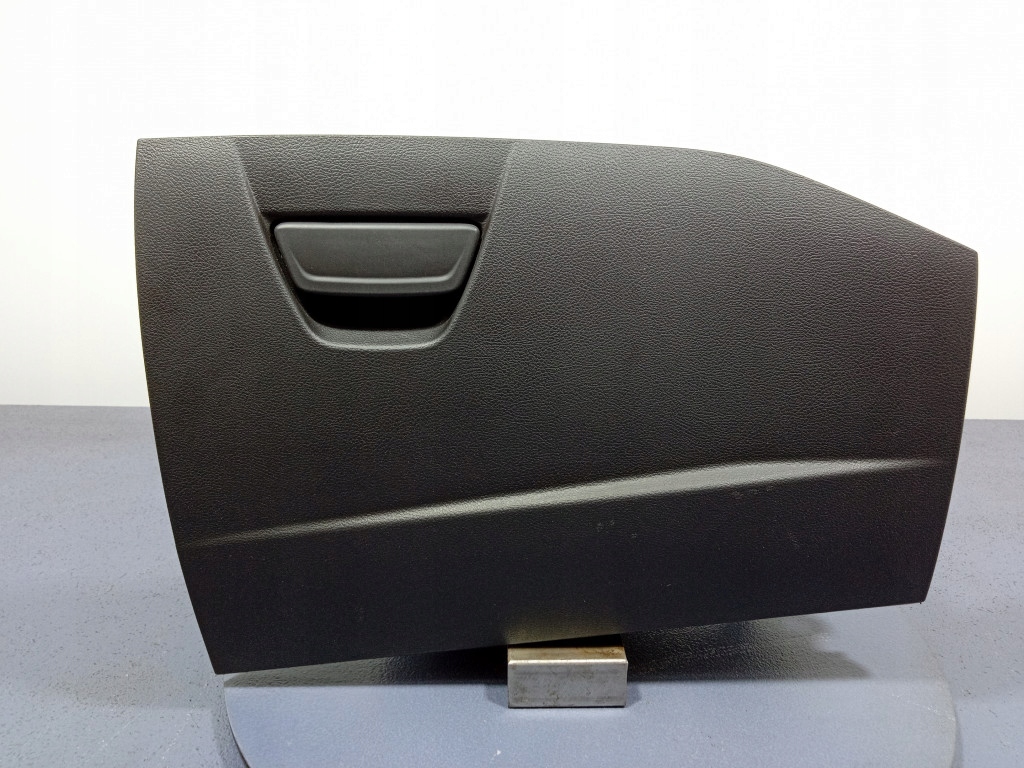 FORD Focus MK3 бардачок пассажира европа F1EBA06044