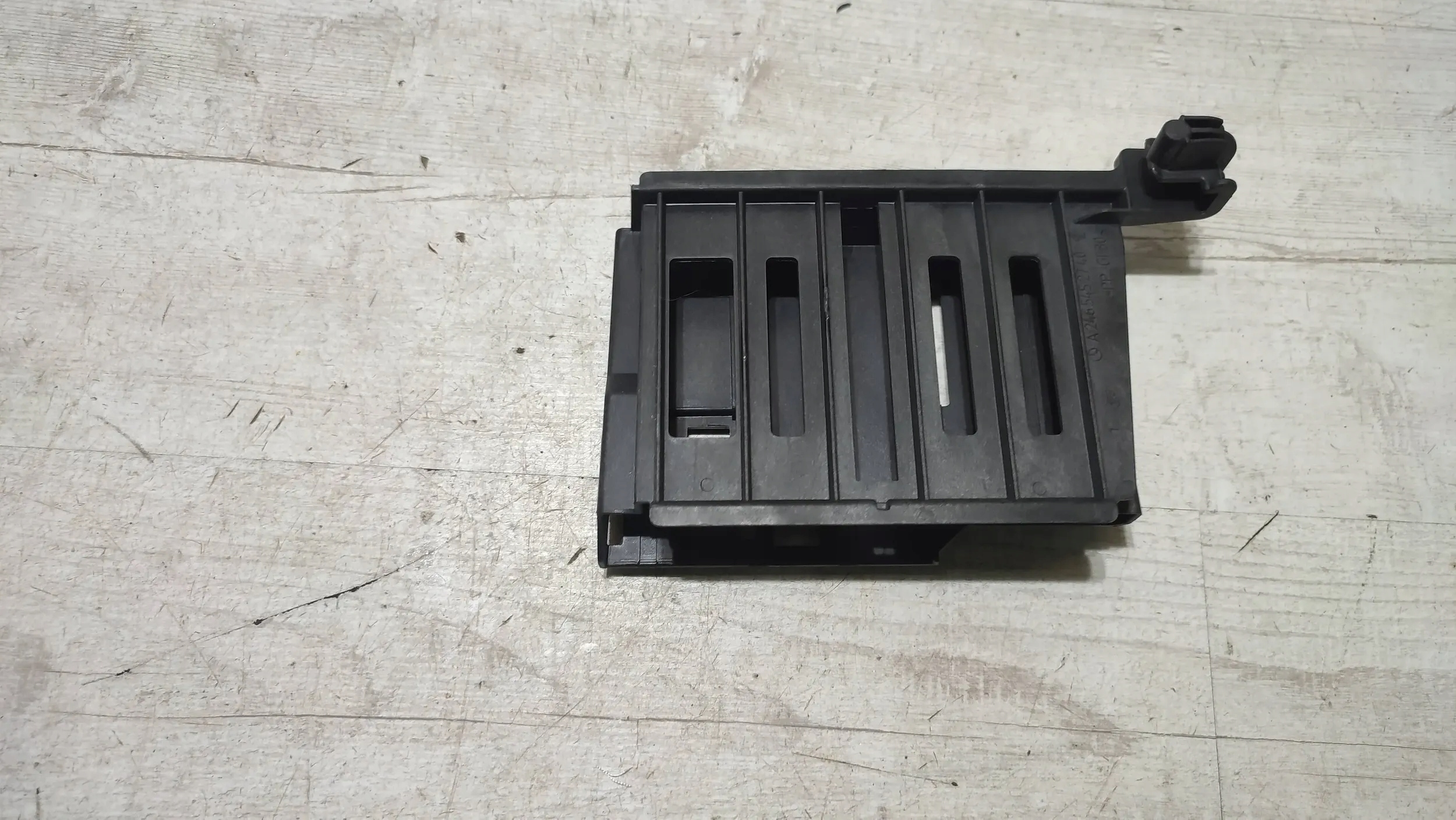 Mercedes-Benz A-classa W176 17r. 1.5cdi bracket, holder