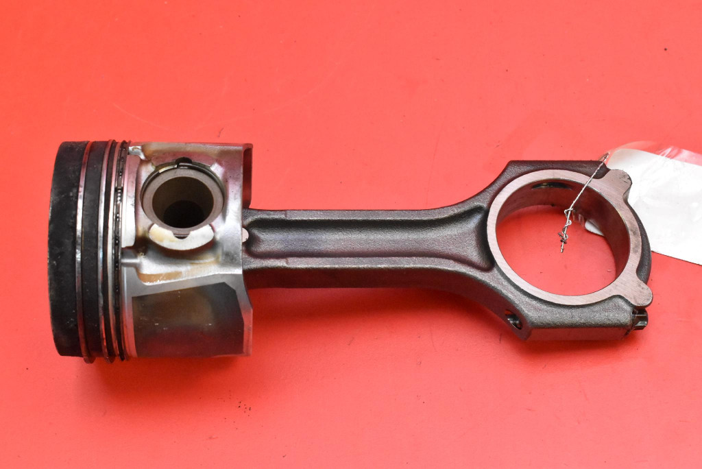 piston connecting rod HYUNDAI I40 VF 1.7 CRDI 116 KM 11-15