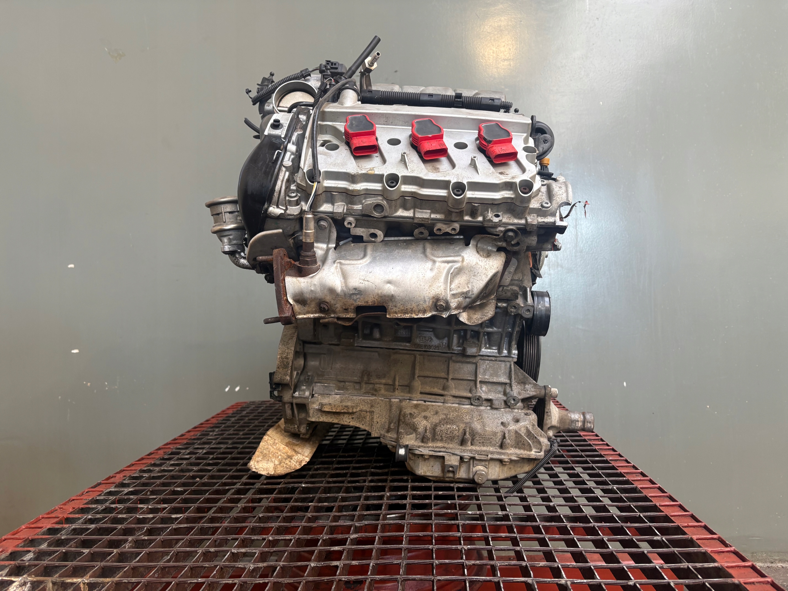 engine petrol- pillar AUDI A6-C6 2.4 B BDW 2007