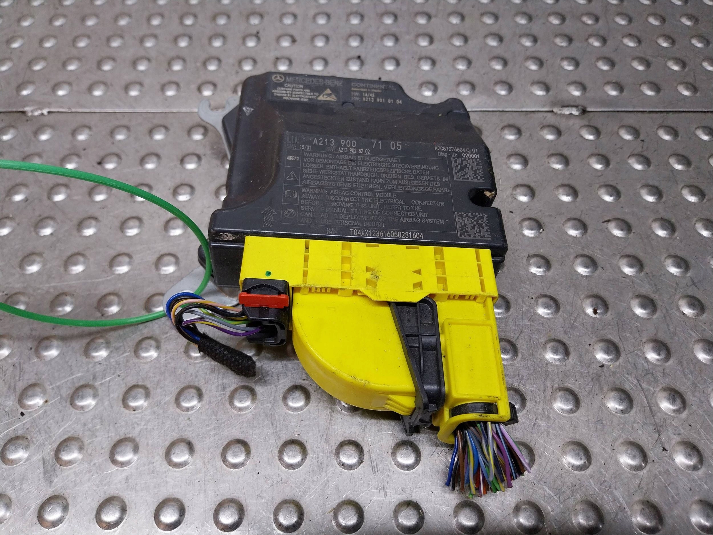 modulo Centralina SENSOR airbag A2139007105 A2139010104 MERCEDES W213