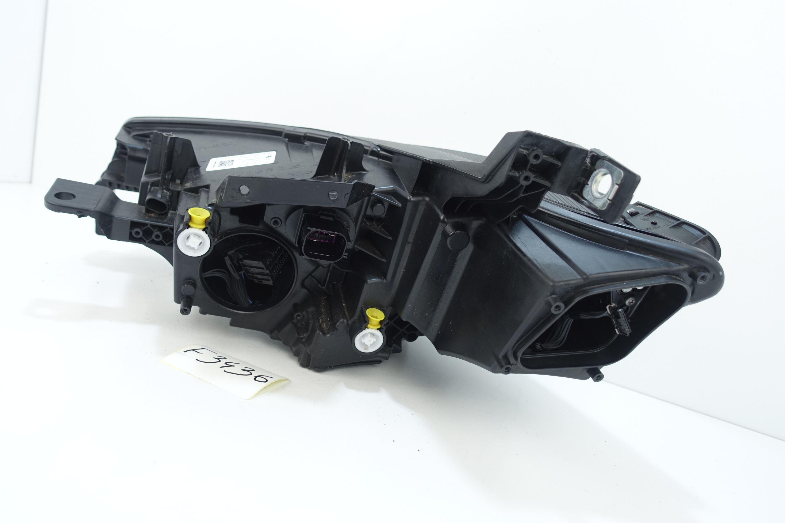 CUPRA BORN 10F light right front right front 10F941008H