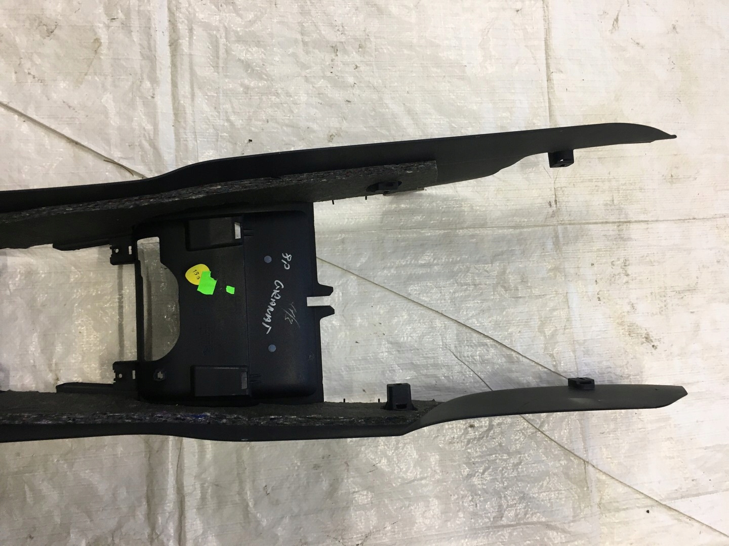 тунель средний перед передний Audi A3 8P 2004-2008 синий