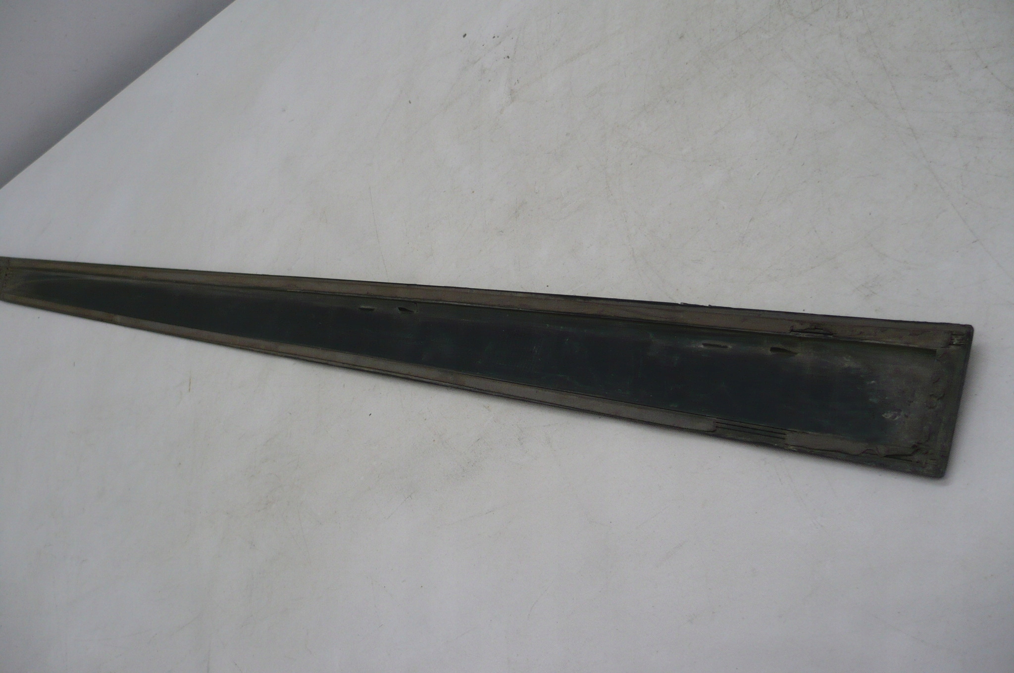 OPEL ASTRA H III 3 moulding door left front black