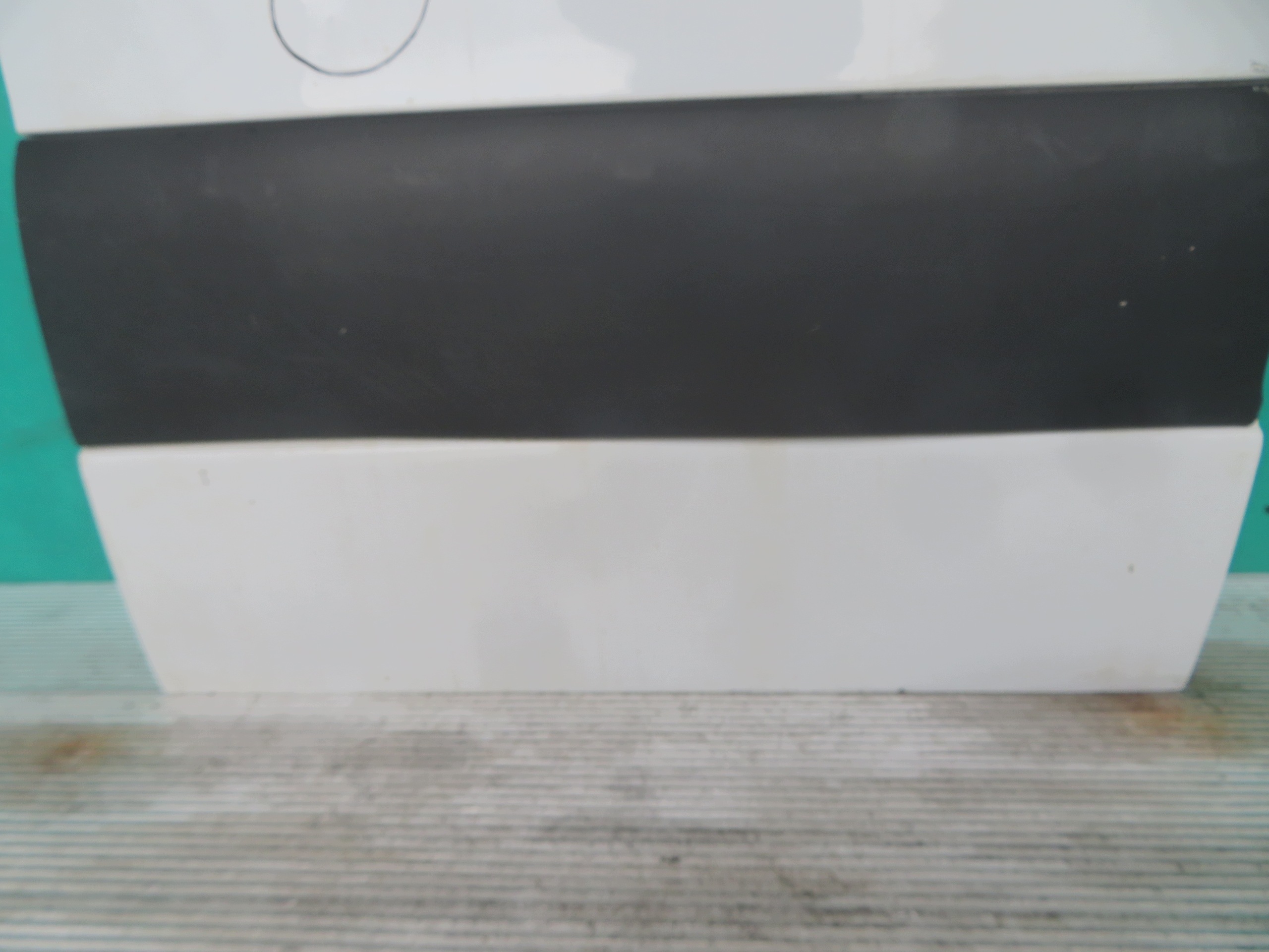 door right rear. DUBEL KABINA MERCEDES SPRINTER 19R
