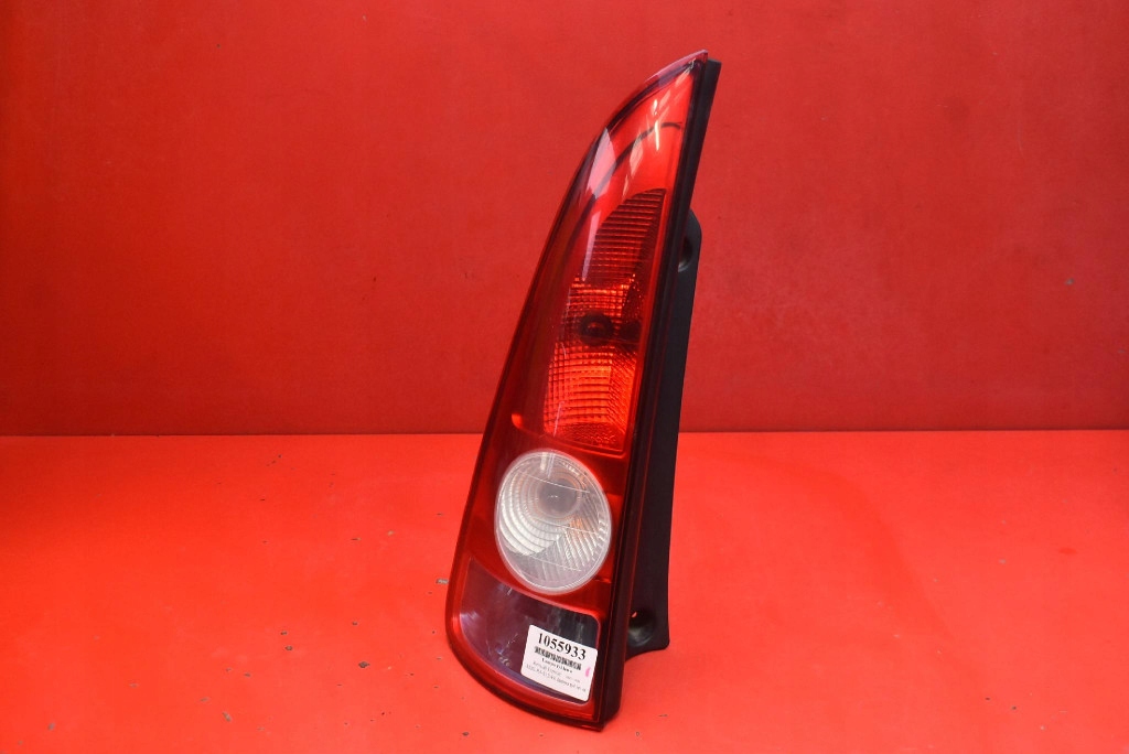 light left rear part rear 8200027153 RENAULT ESPACE 4 IV 02-06