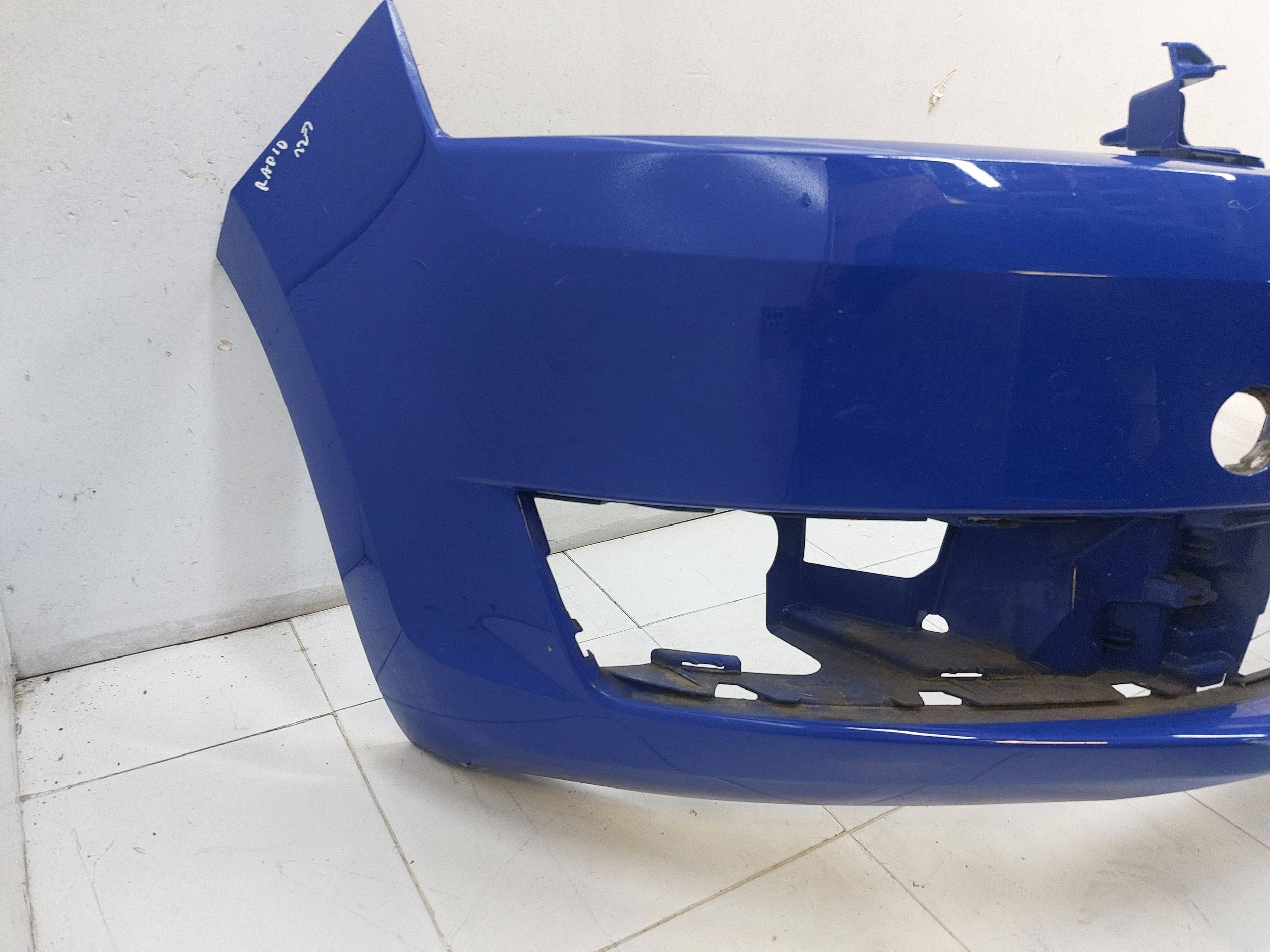 SKODA RAPID 12r-> nárazník předek přední originál 5JA807221