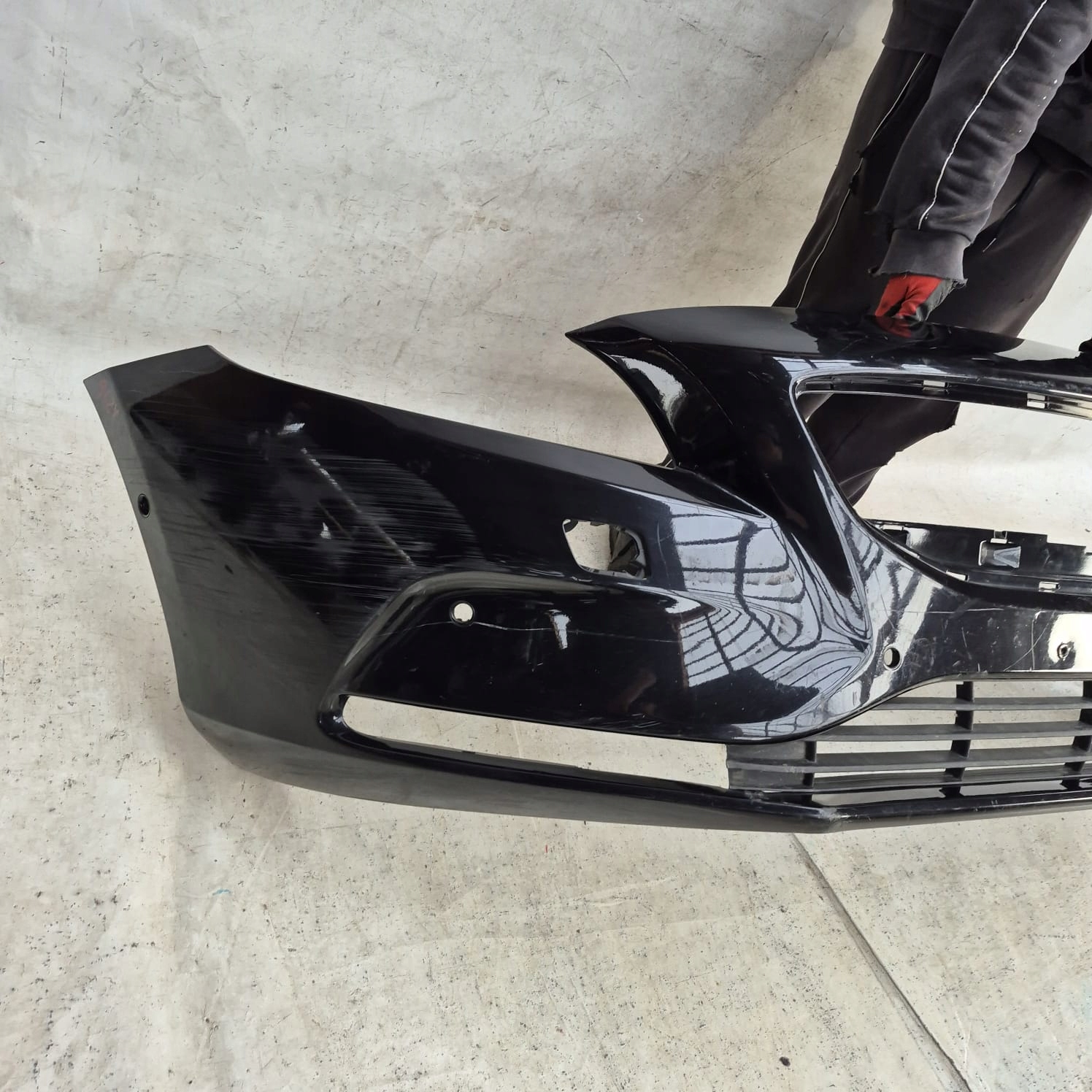 VOLVO V40 II 12-16 bumper front front PDC 31283732