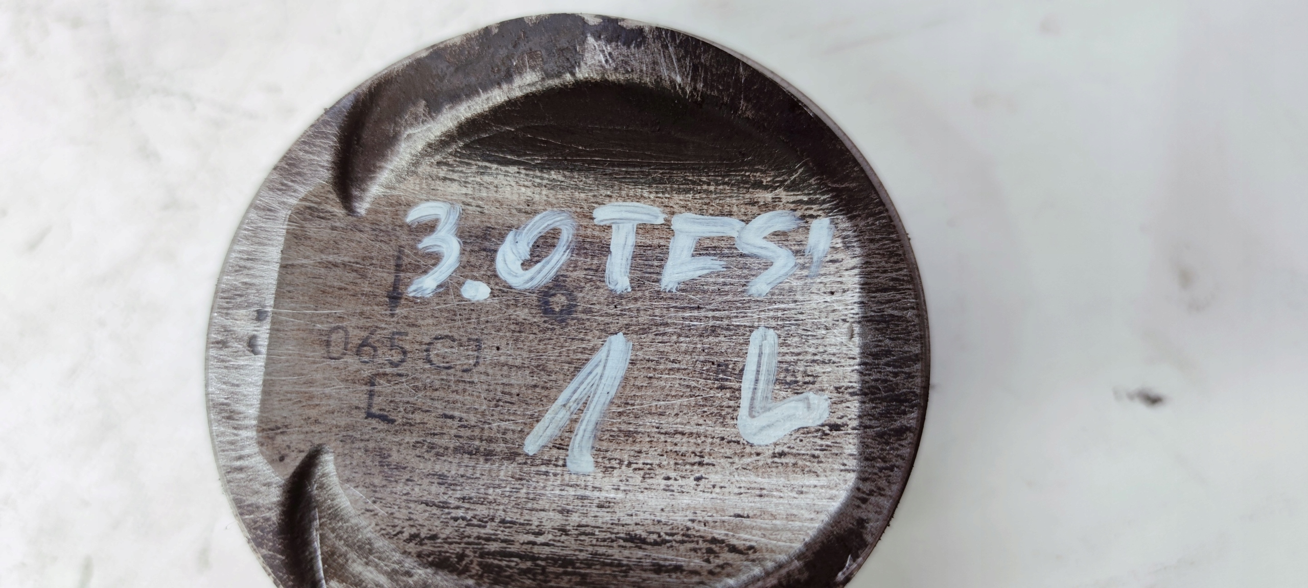 piston left AUDI 3.0TFSI CAJ 84L111 *1*