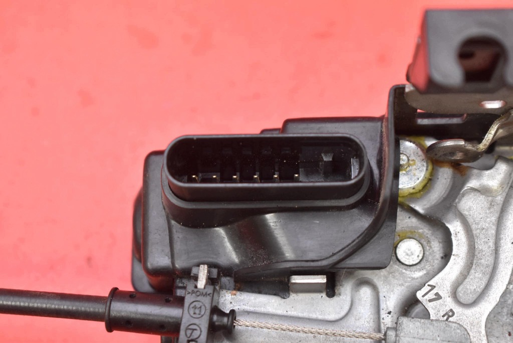 lock door right front front EU 31391823 VOLVO V40 2 II 12-16