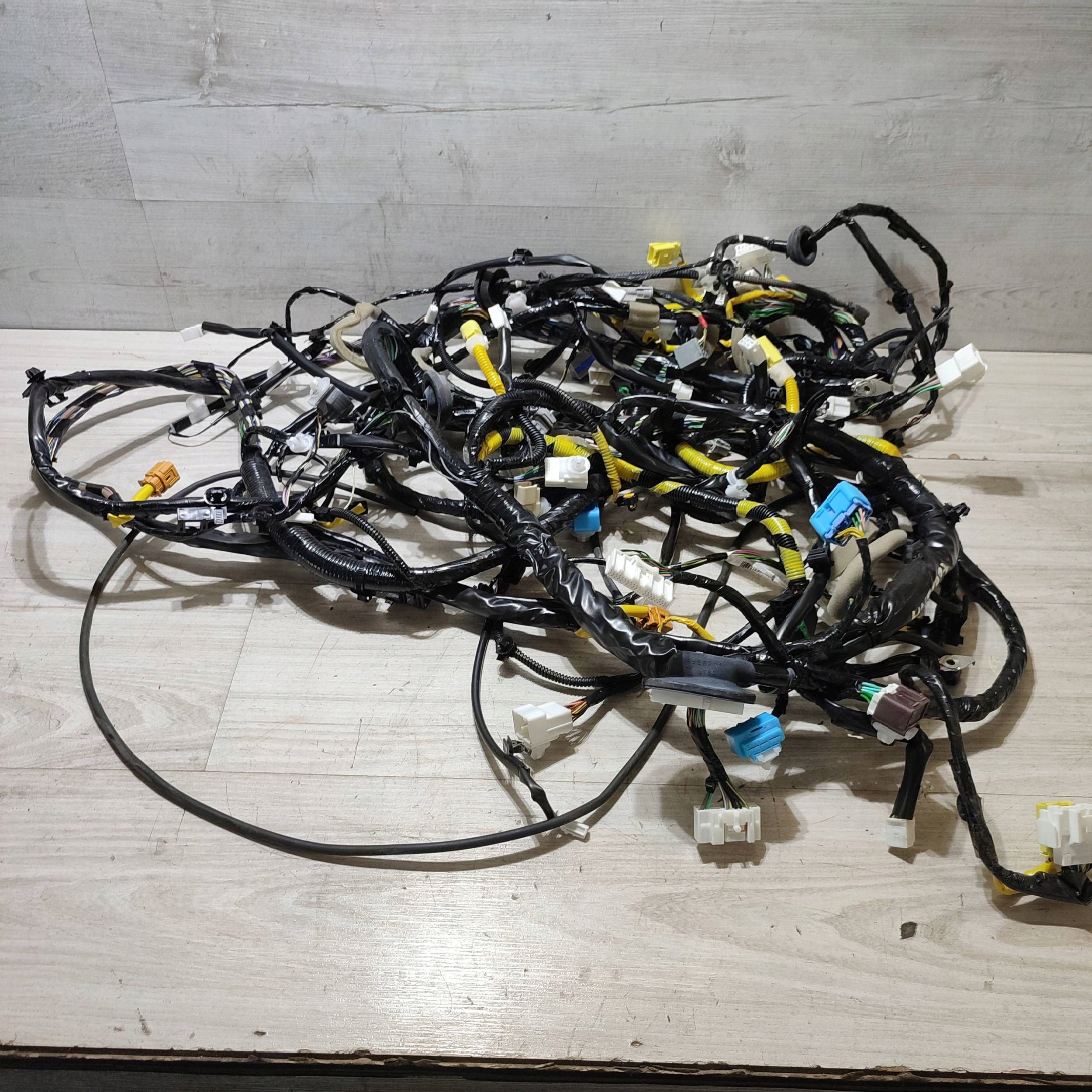 Câblage Électrique Interne Suzuki Vitara (LY) AB63086R05