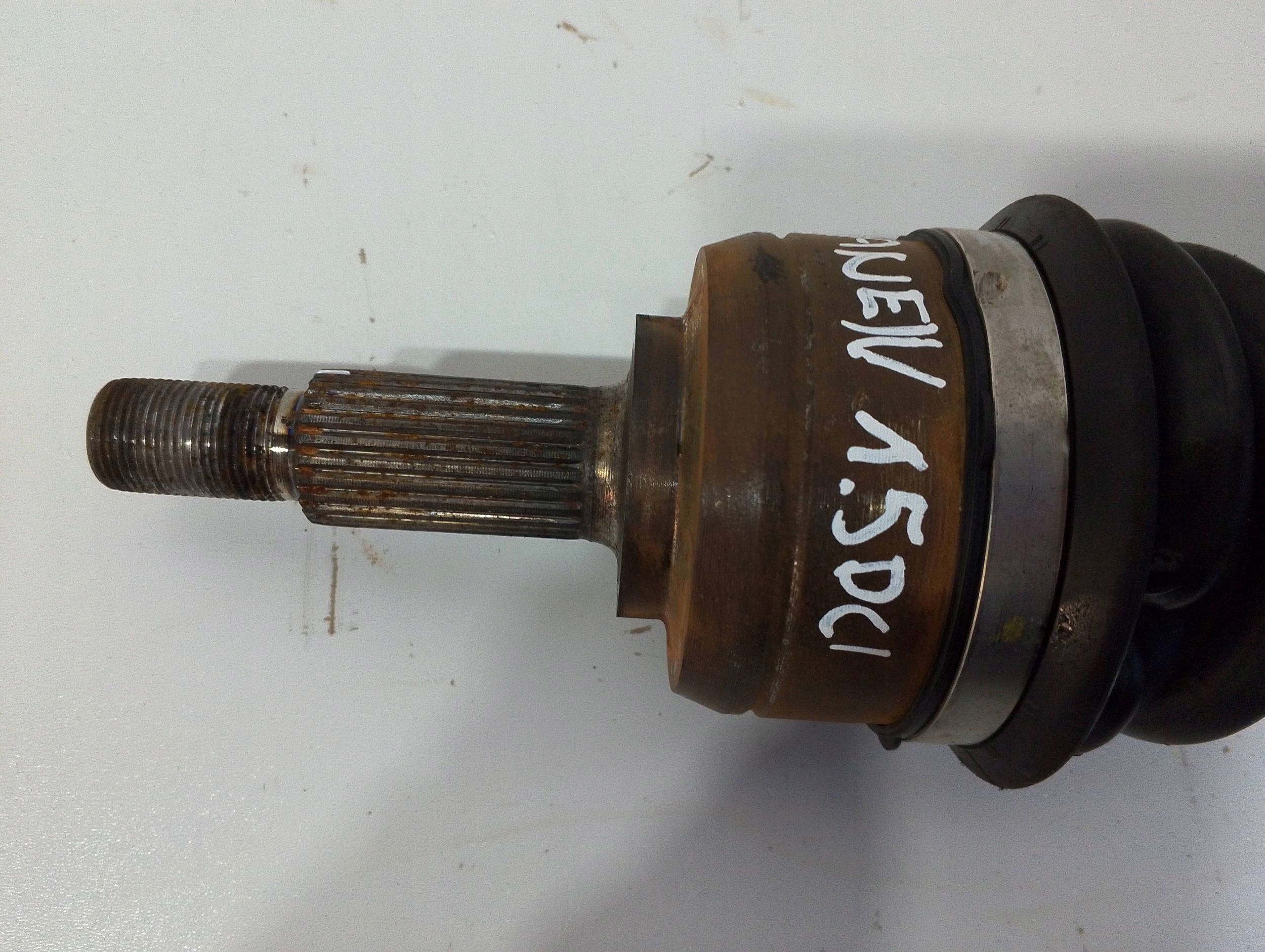 Renault Megane IV 1,5DCI semi-axis front right 391008707R (A609)