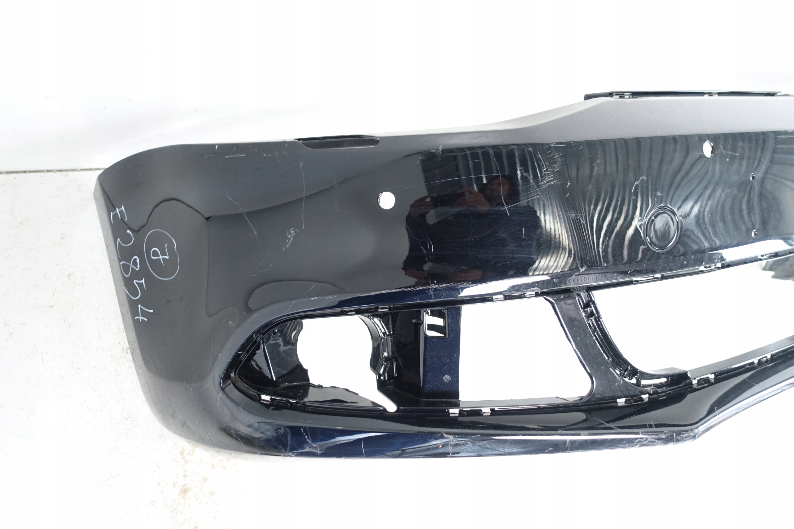 bumper front front VOLKSWAGEN JETTA VI 10-18 5C6807221B