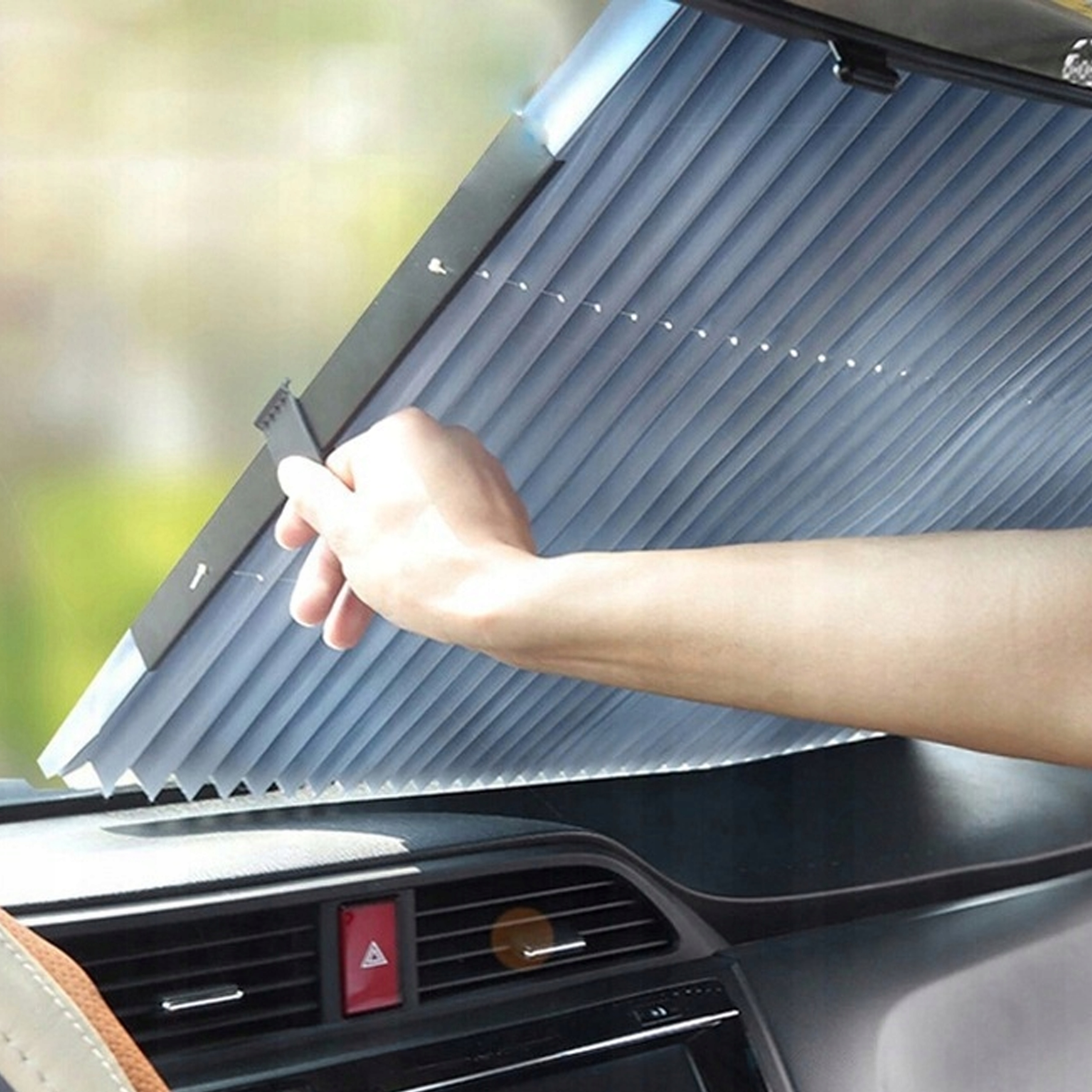 ROLETA OSŁONA PRZECIWSŁONECZNA DO SAMOCHODU AUTA ŻALUZJA NA SZYBĘ 70x155 CM Szerokość produktu 70 cm