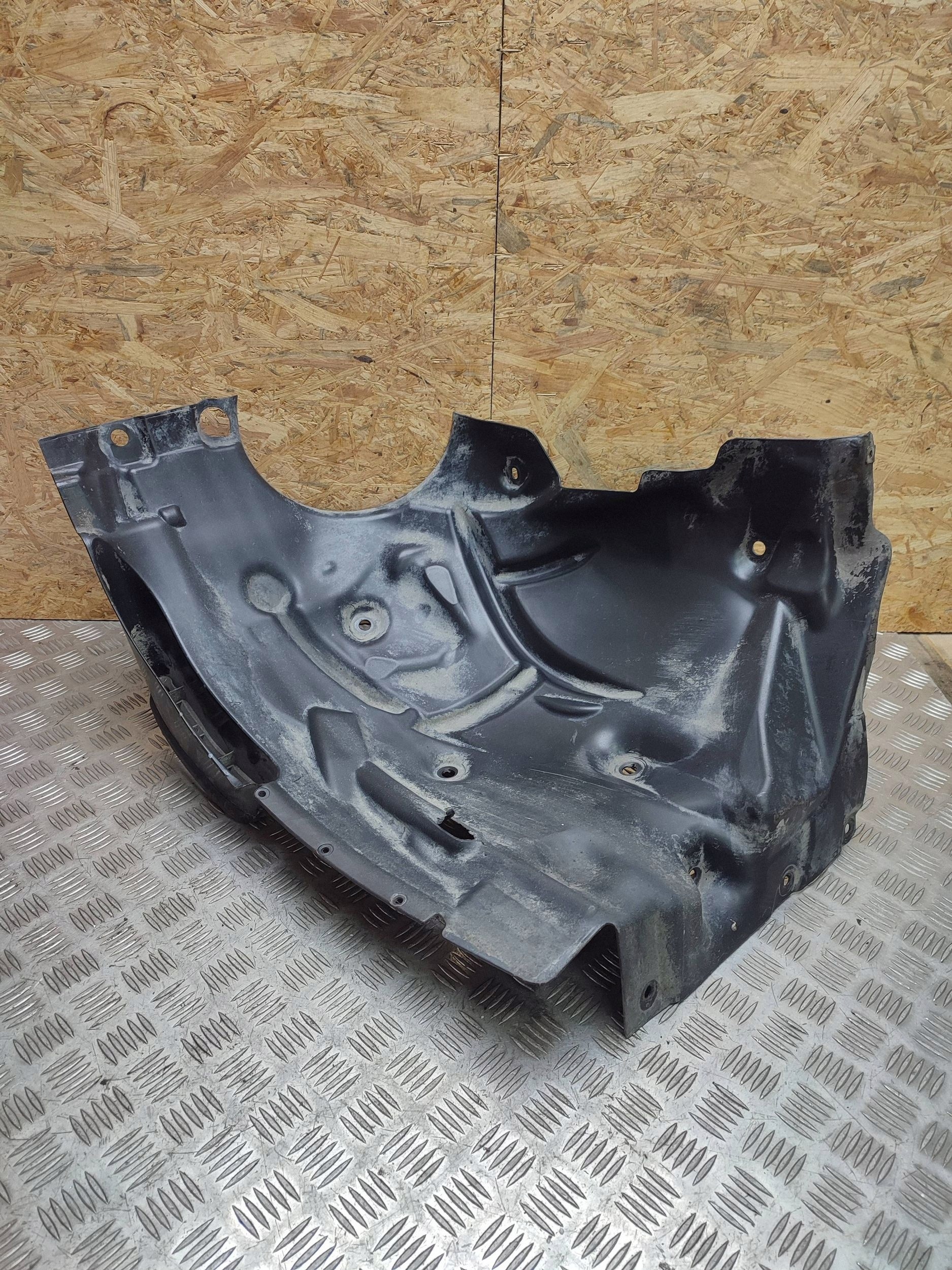 mudguard front BMW M4 F82 F83 8056410