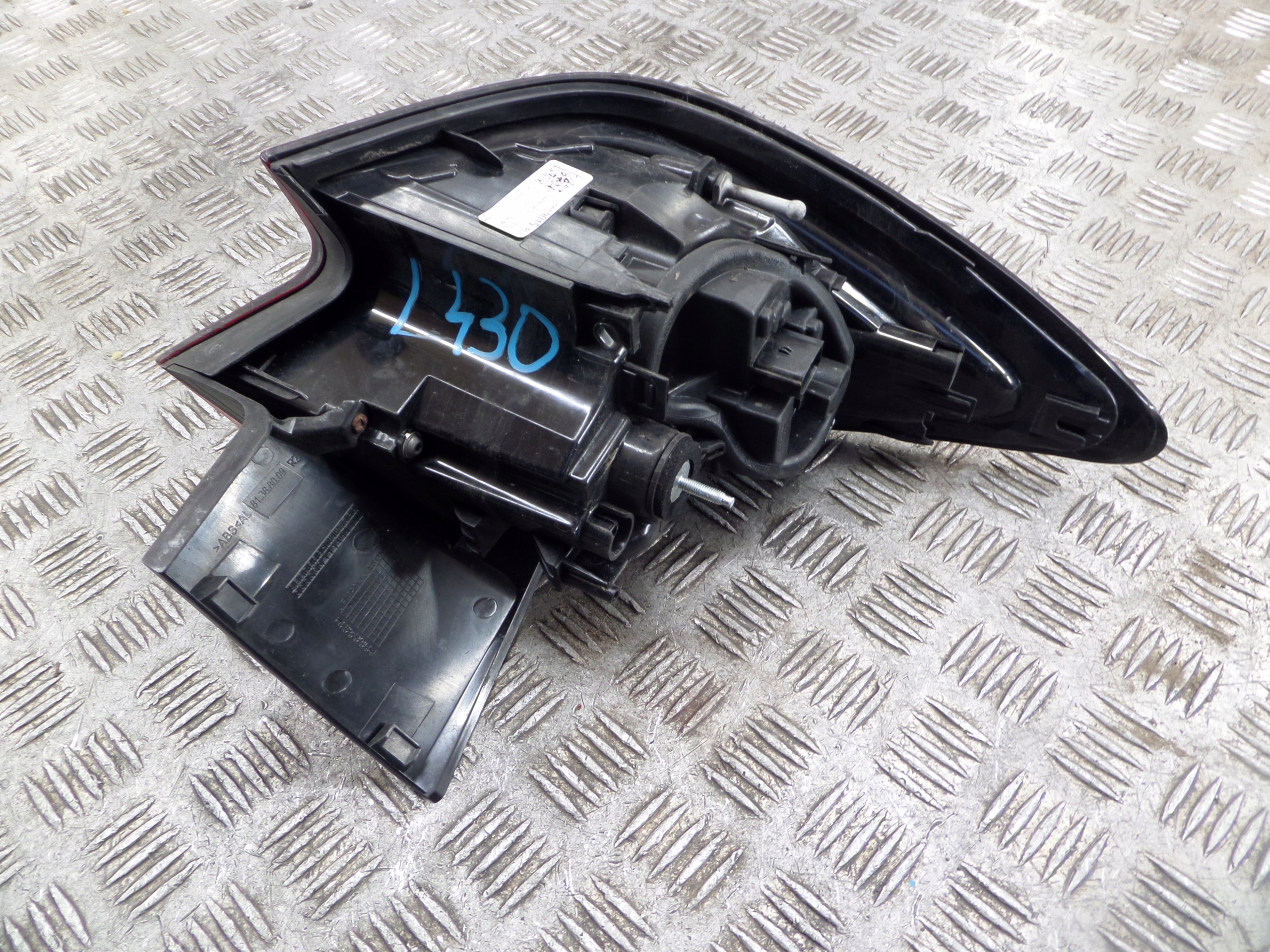 OPEL ASTRA 5 V K HB right light rear part 39099015