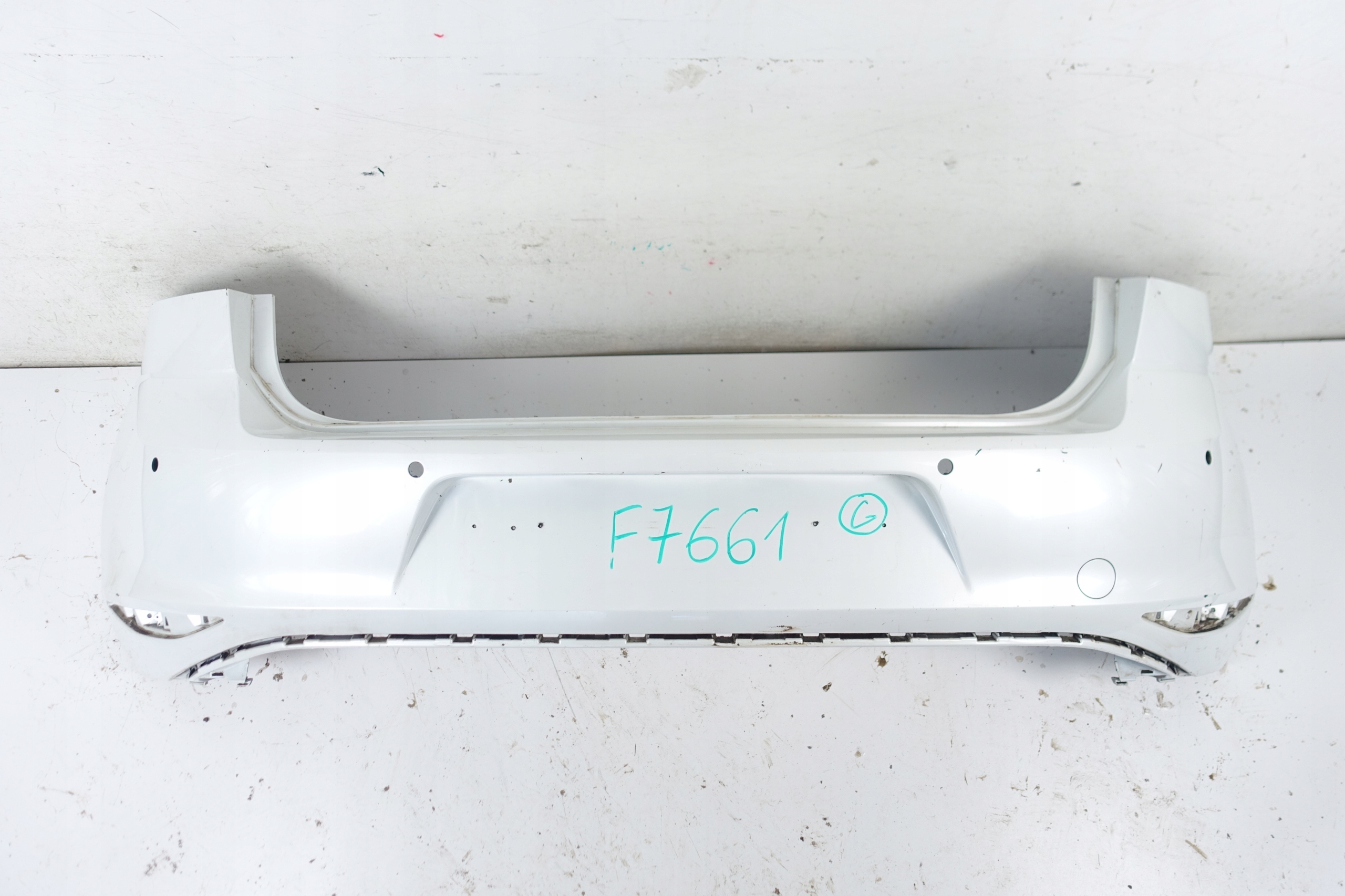 VW GOLF VII 5G0 HB 2012- bumper rear part rear 5G6807421