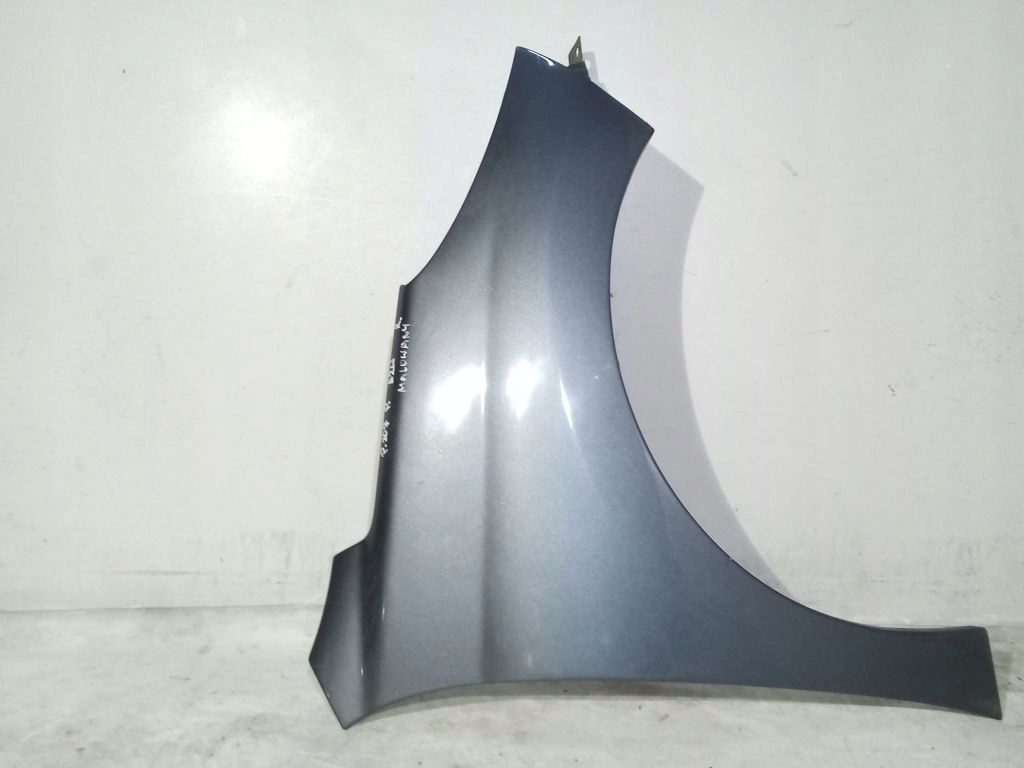 Peugeot 207 fender right EZW