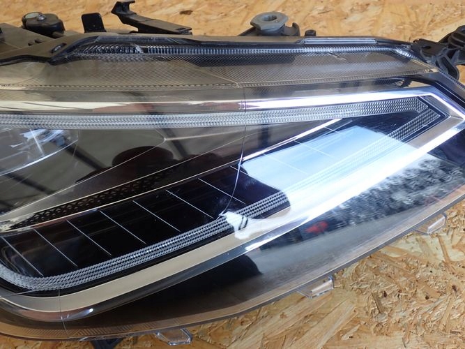 SEAT IBIAZA V FULL LED ARONA LIFT 21- reflektor right light right