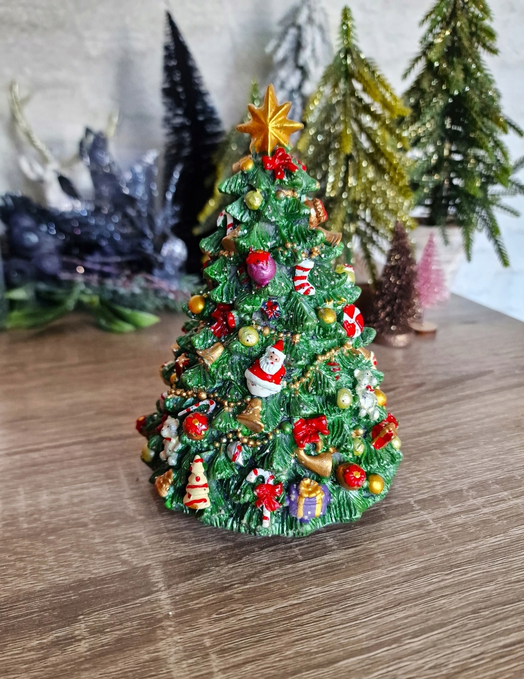 OBRACAJĄCA SIĘ CHOINKA Z POZYTYWKĄ model VI Szerokość produktu 11 cm