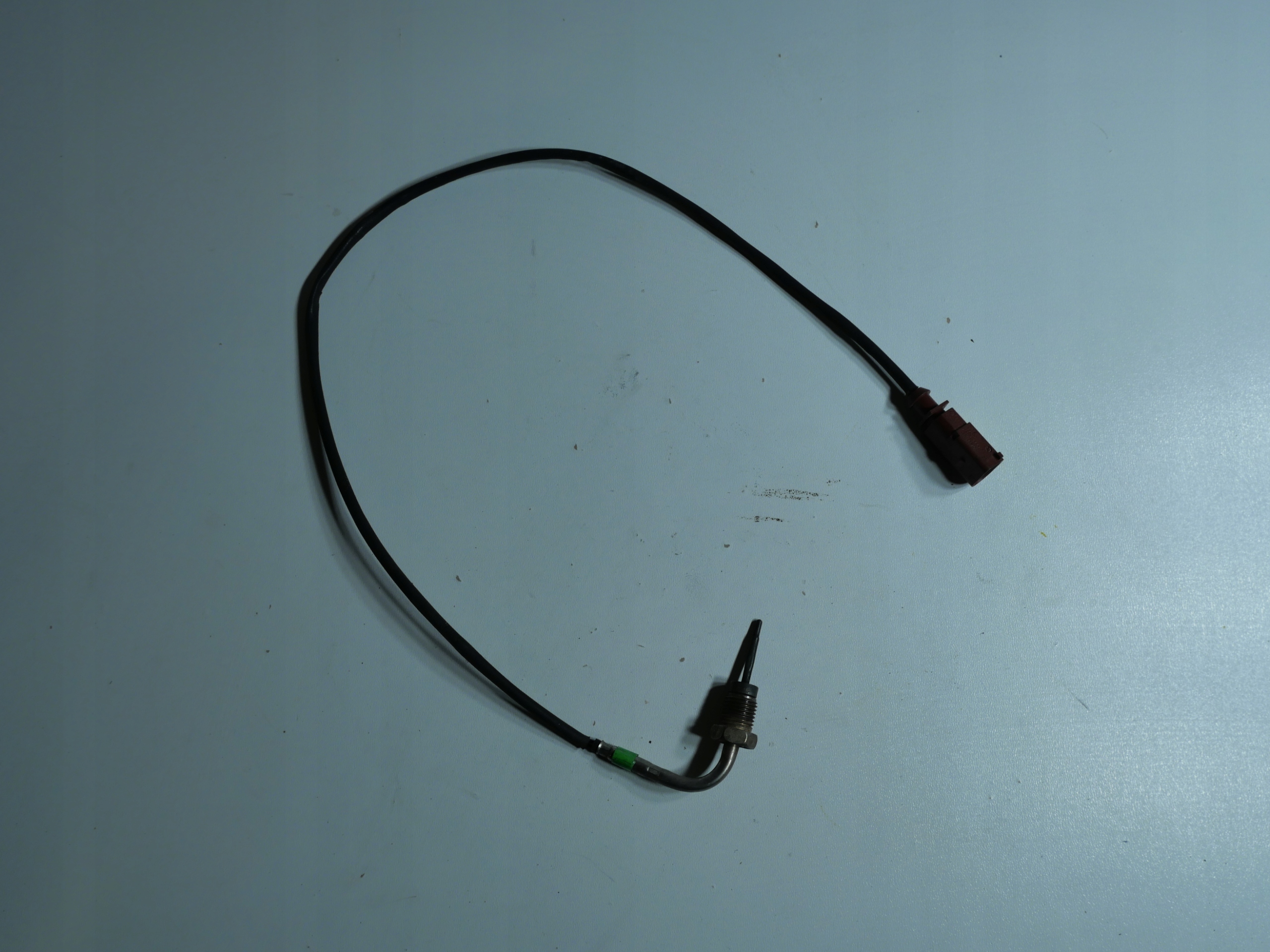Sensor TEMPERATURY Gase VW SEAT SKODA 03L906088CL