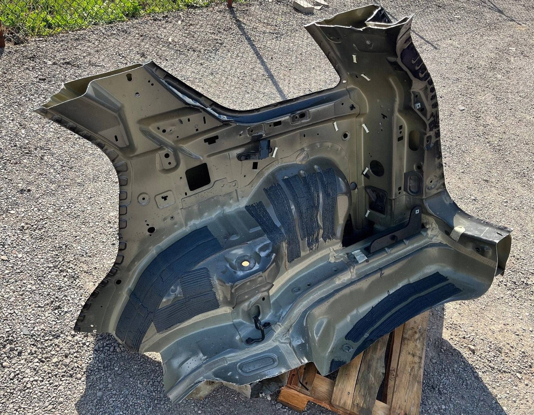 quarter rear right fender right rear part rear Ford Explorer V 2011-2019
