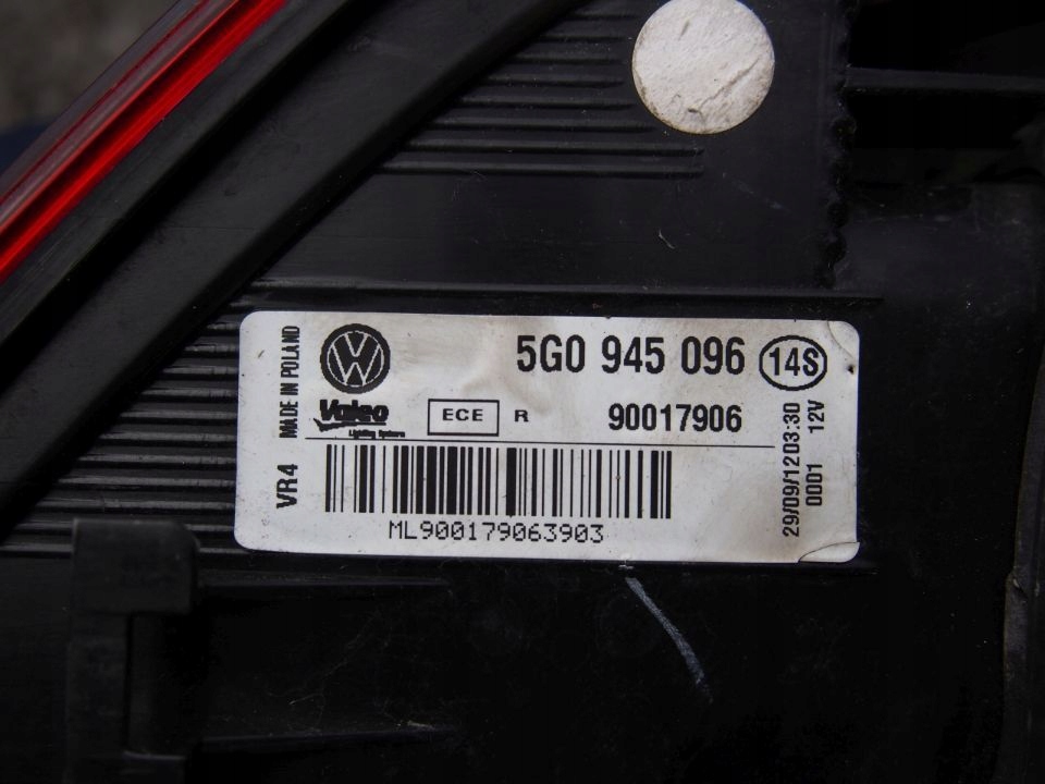Volkswagen Golf VII 7 hb light right rear part rear VW hatchback 5G0945096