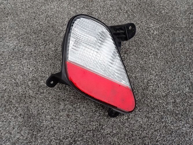 MITSUBISHI ECLIPSE CROSS 17- light reverse right