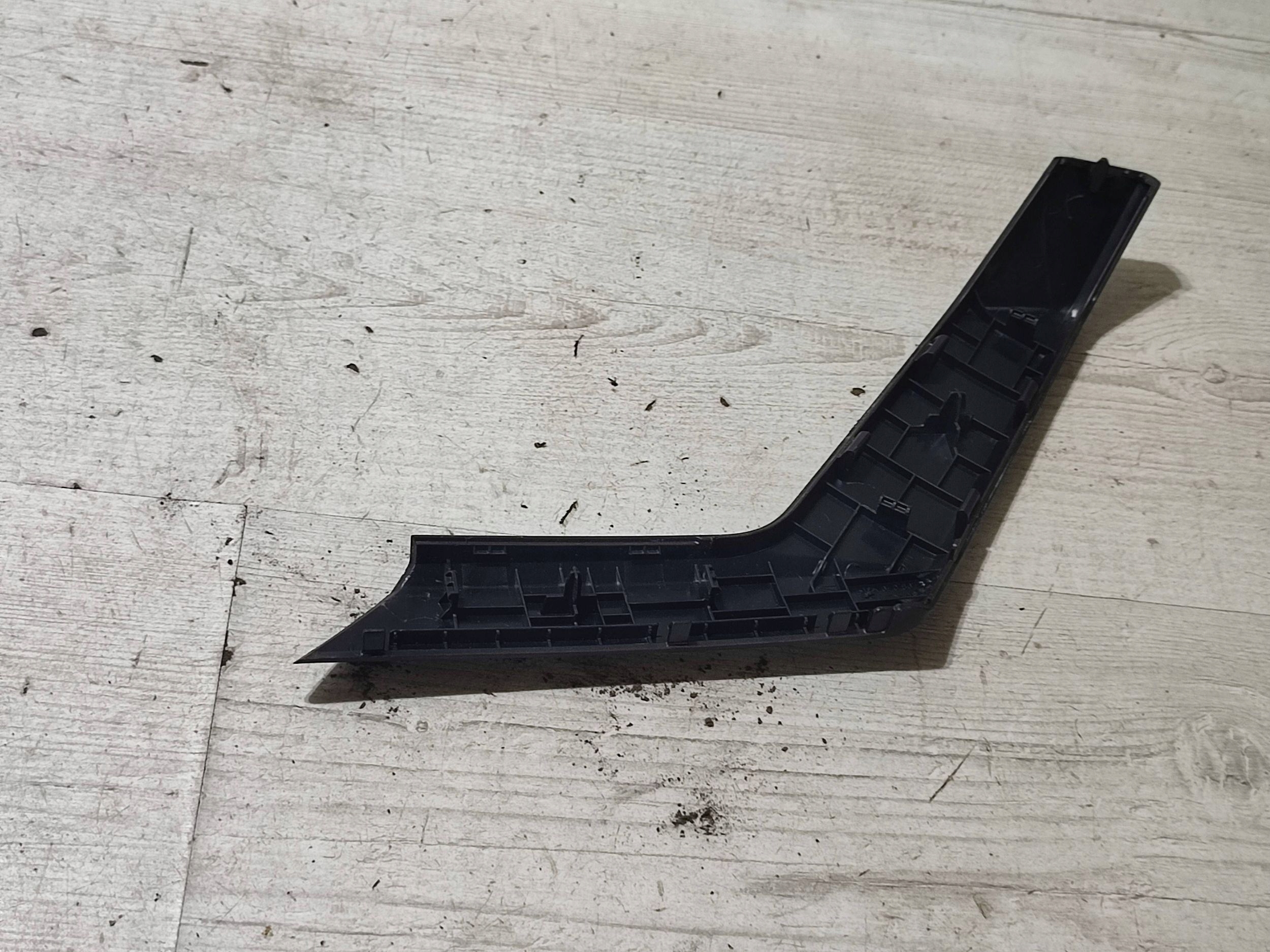 Seat Arona 2019 rear part side right handle inner door tylnych