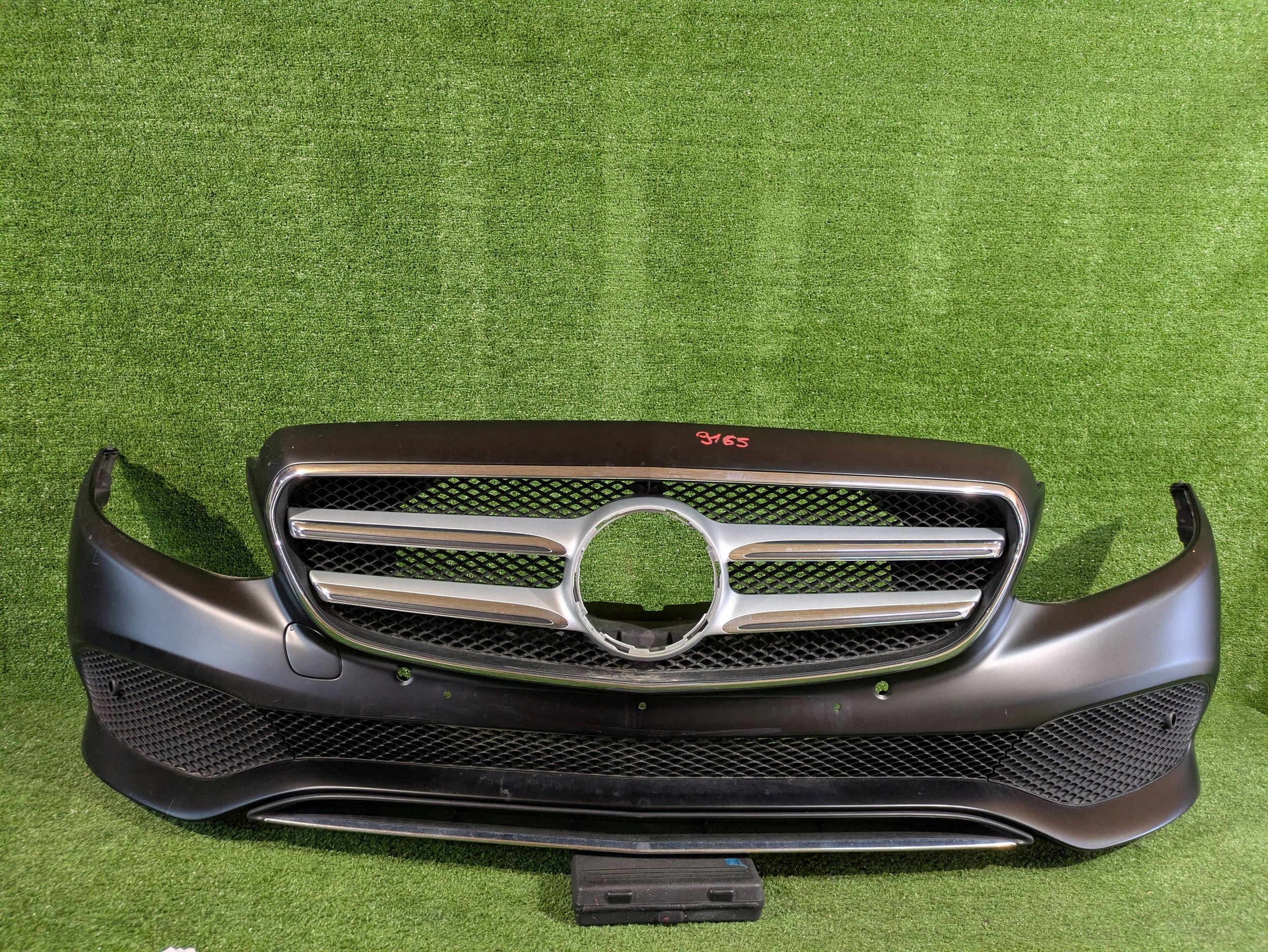 Frontstoßstange vorne MERCEDES E-KLASA W213 NR.Z9165