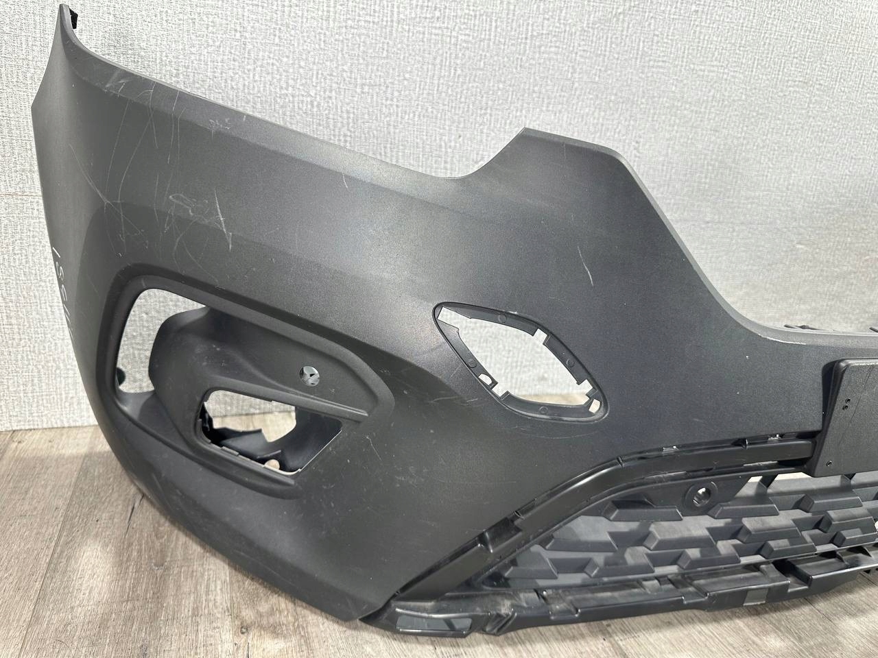 RENAULT KANGOO III 2021-> bumper front 620225984R