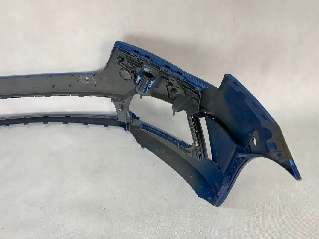 Skoda Scala 19r bumper front front PDC SPR 2019 657807221 02.24