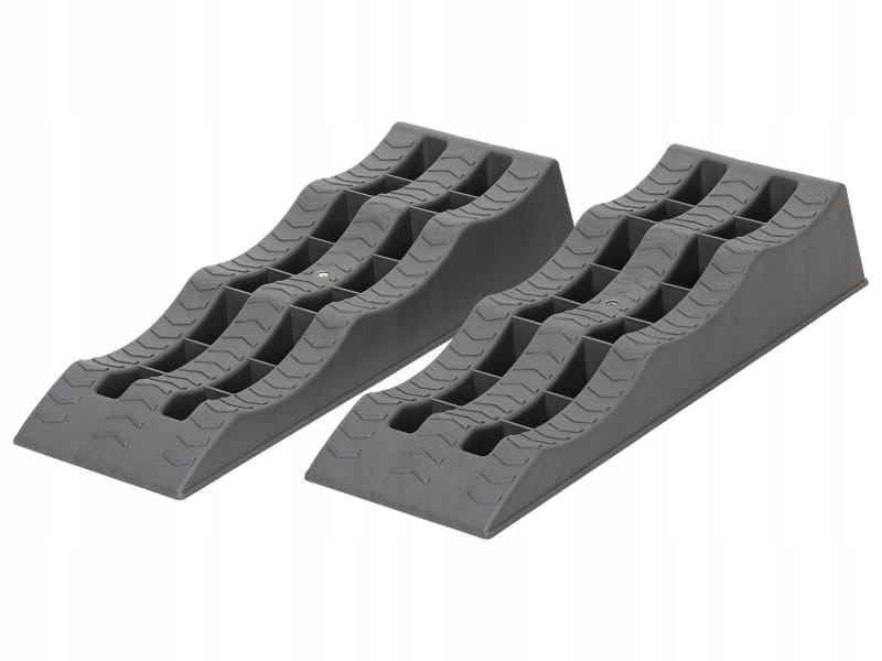 Kliny najazdowe Multi Level 2 sztuki do 2,5t Berger do przyczepy kampera