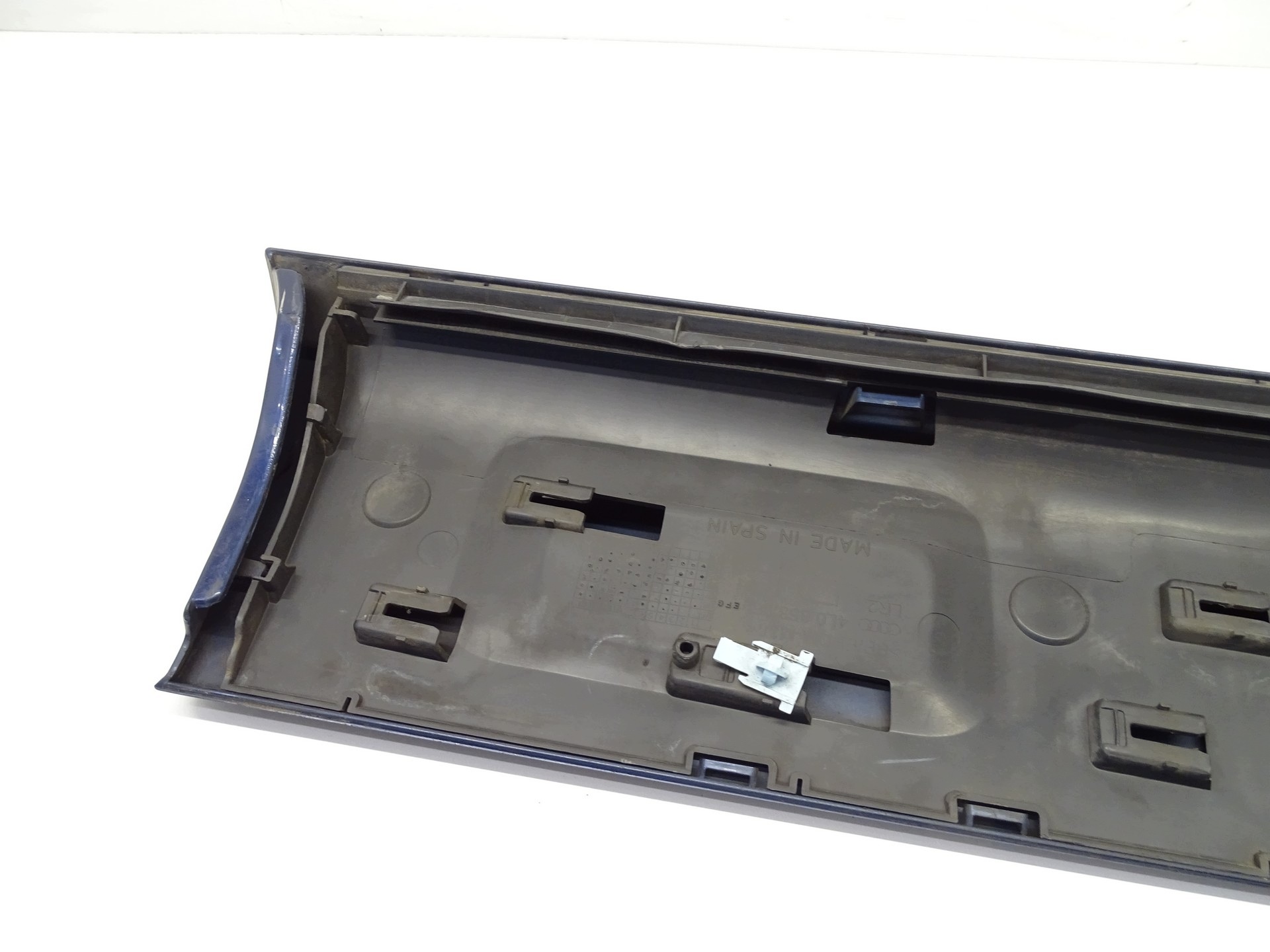 moulding door right front AUDI Q7 4L 4L0853960
